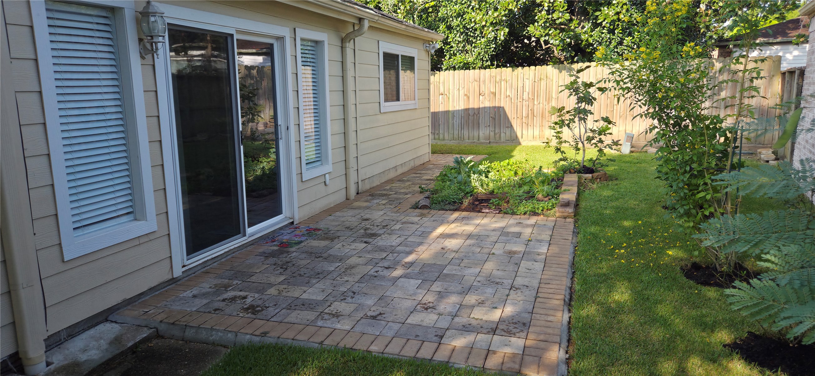 16011 Glen Mar Drive Property Photo 13