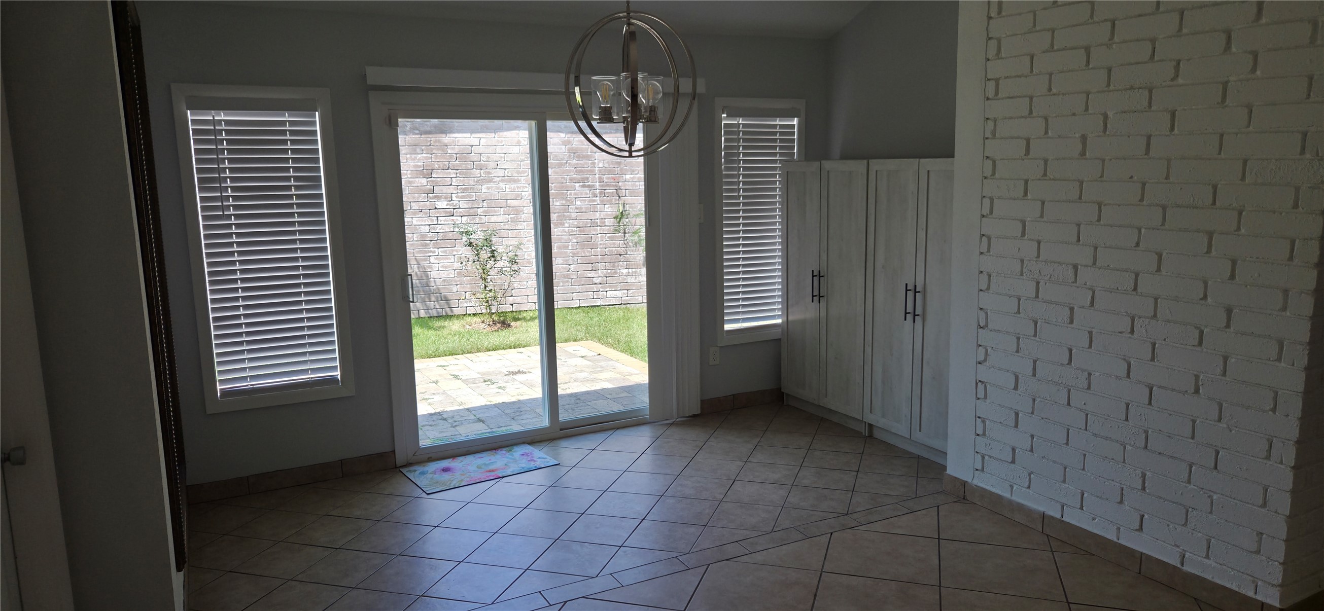 16011 Glen Mar Drive Property Photo 16
