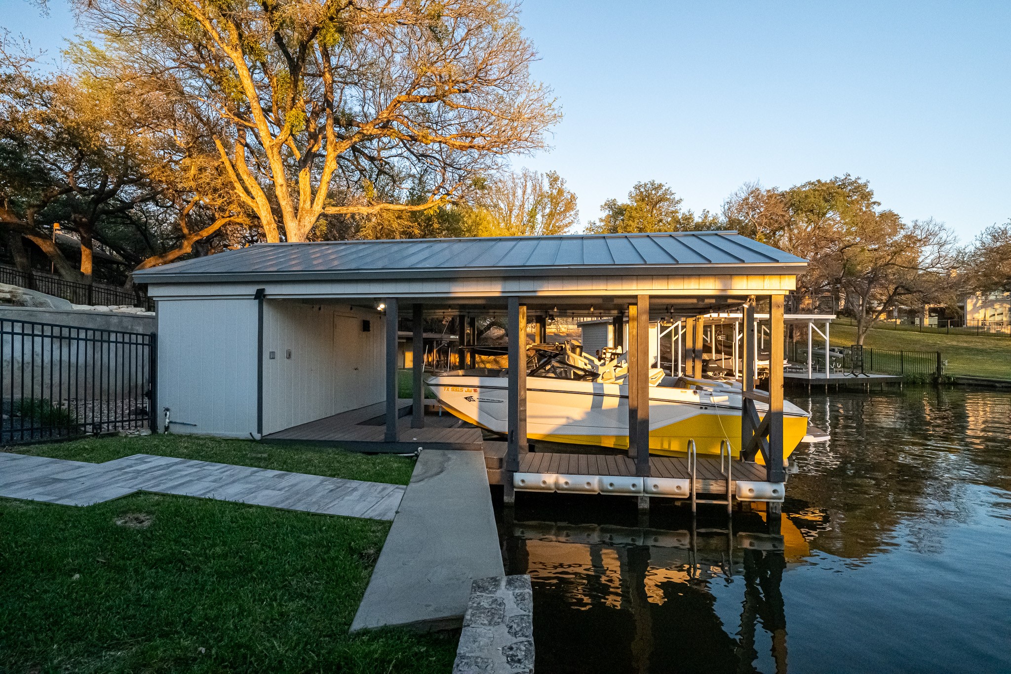 205 Beaver Circle Property Photo 16