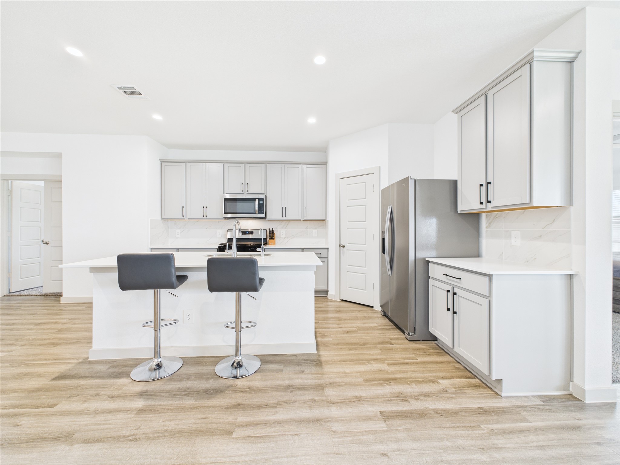 1127 Curly Angora Court Property Photo 3