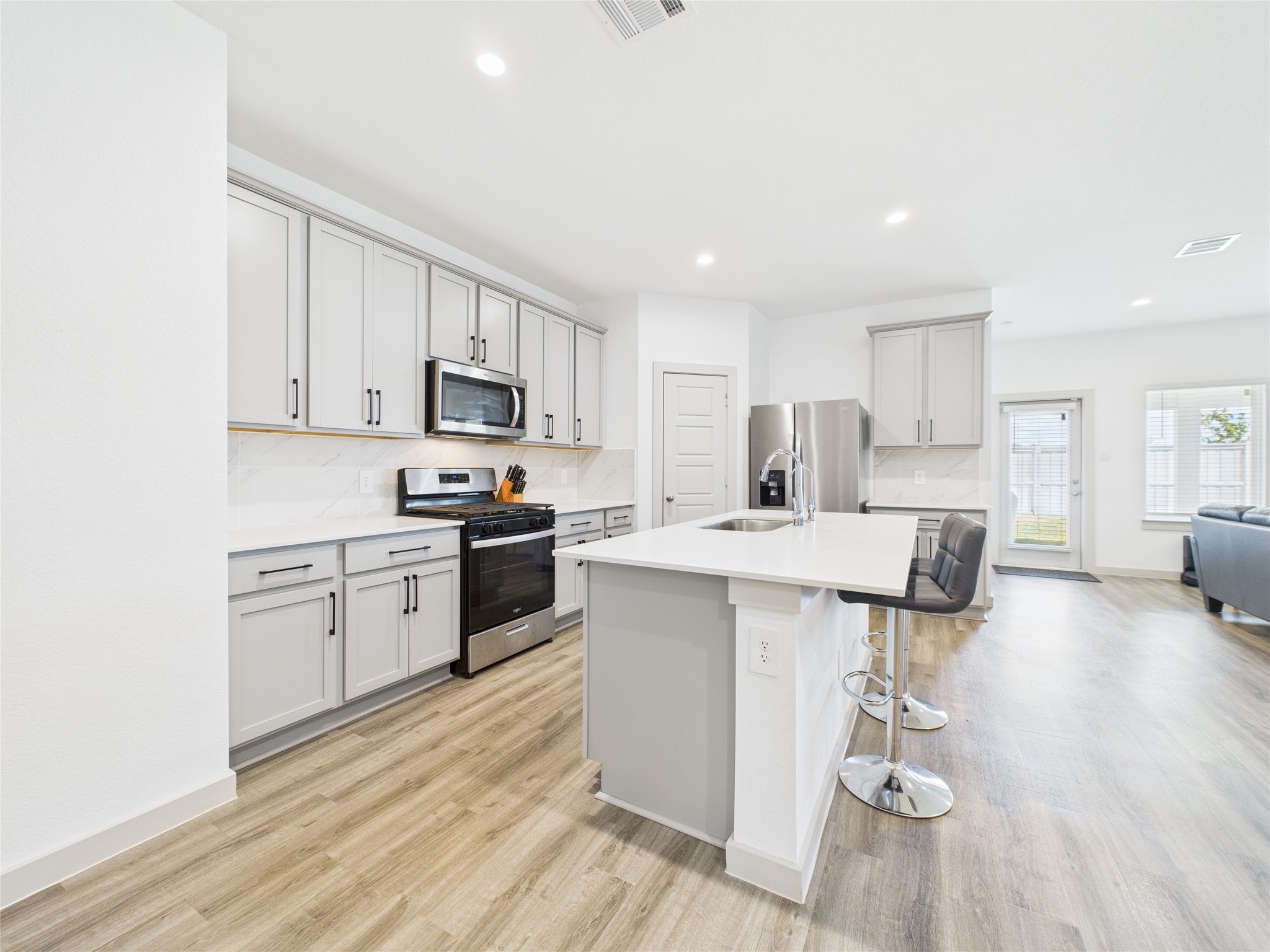 1127 Curly Angora Court Property Photo 10