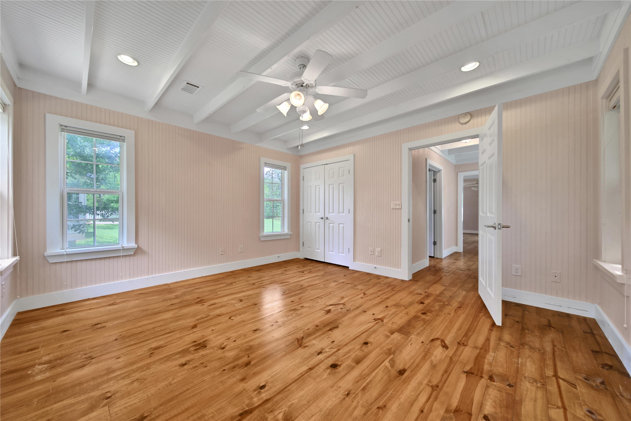 4070 Hwy 105 E Property Photo 11