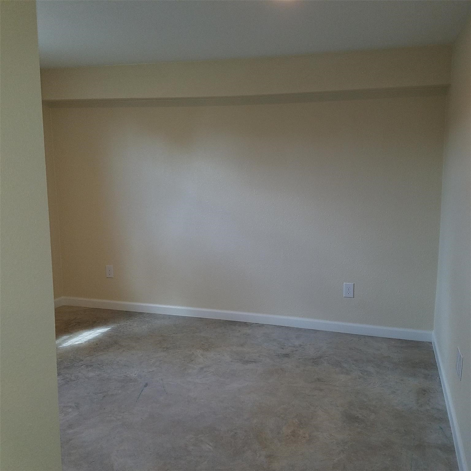 1503-2 Spur 529 Property Photo 3