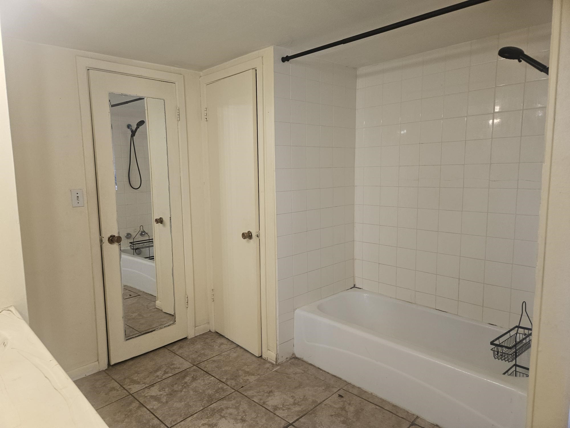 1503-2 Spur 529 Property Photo 4
