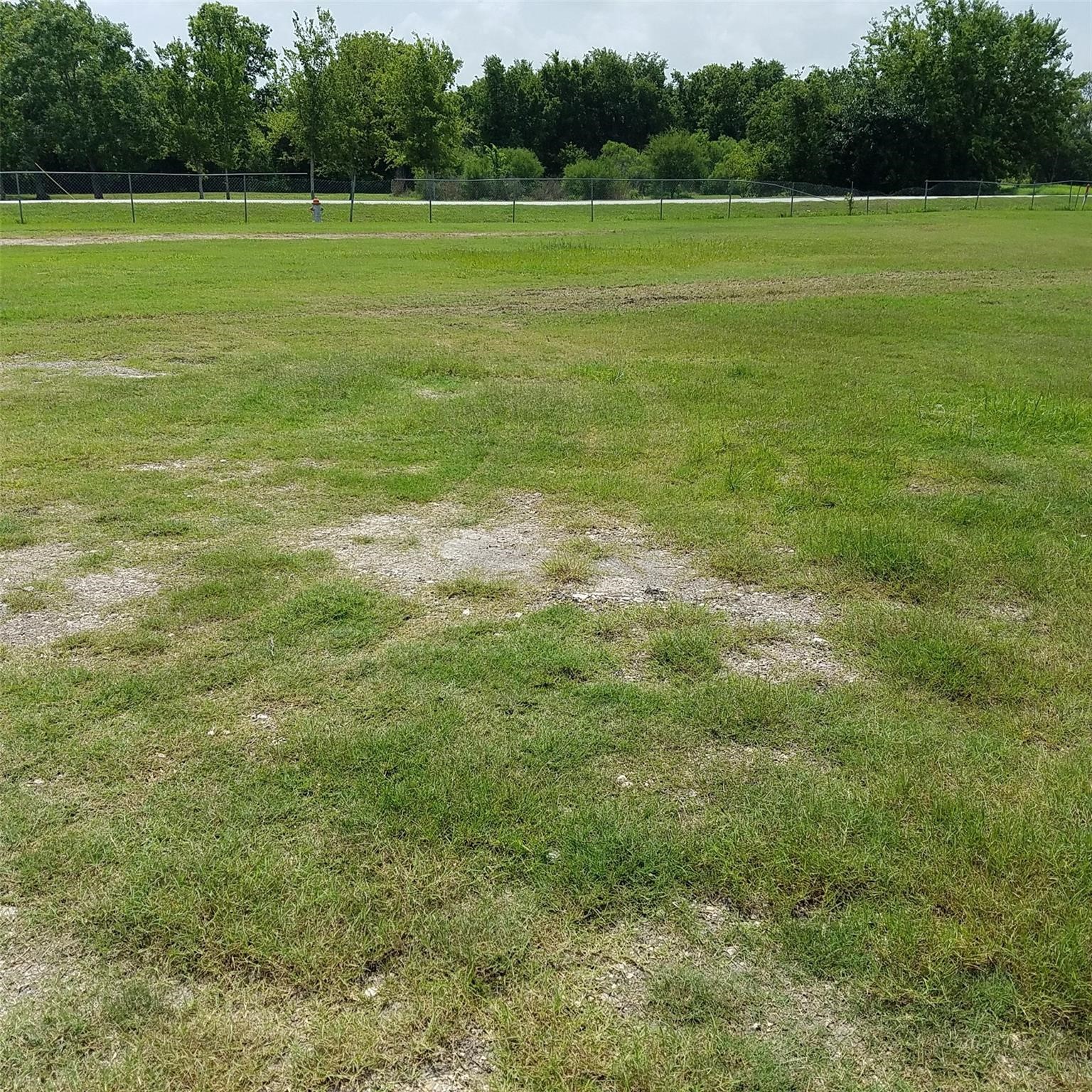 1503-2 Spur 529 Property Photo 7