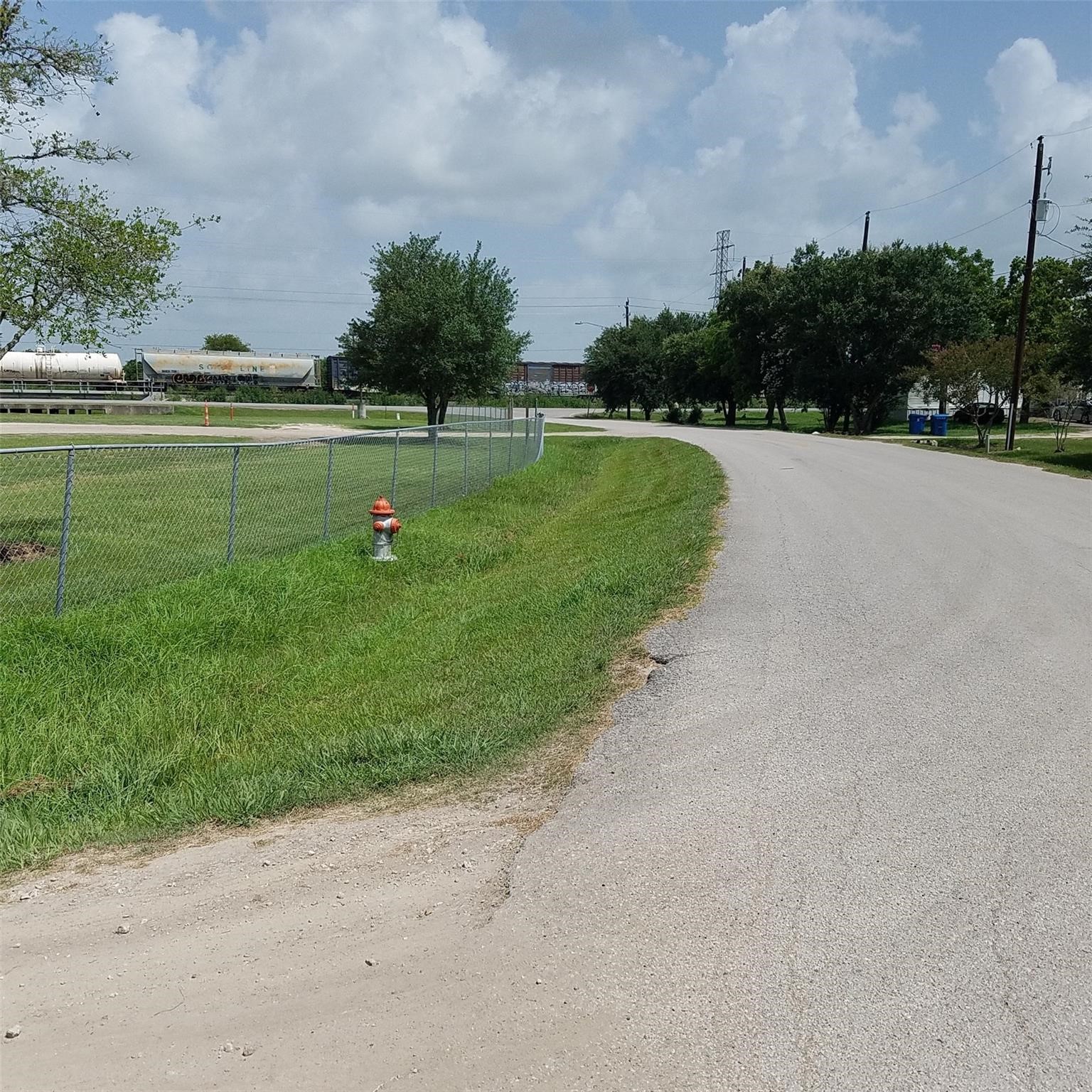 1503-2 Spur 529 Property Photo 9