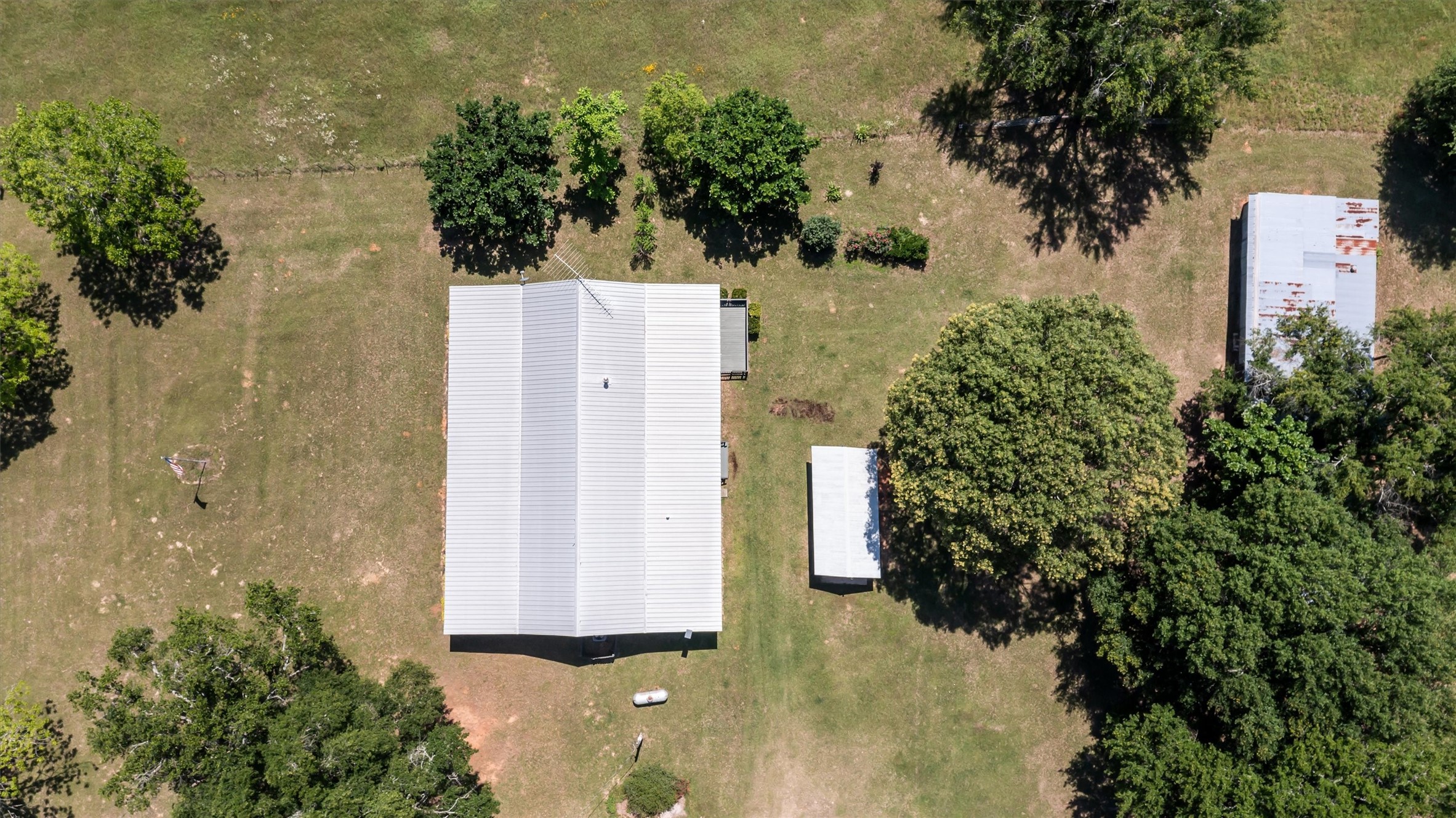 11755 State Highway 21 E Property Photo 33