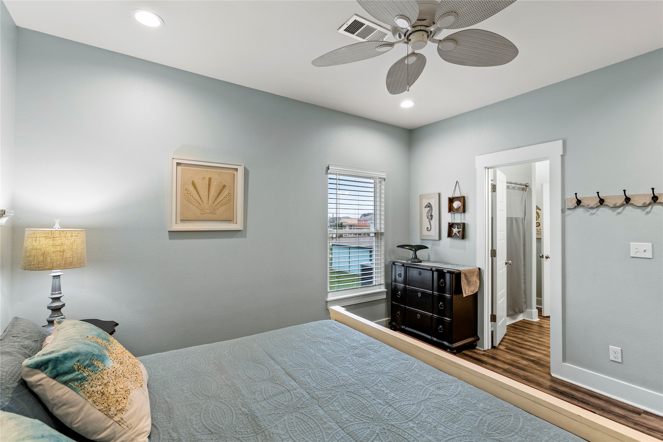 1317 Emerald Drive Property Photo 17