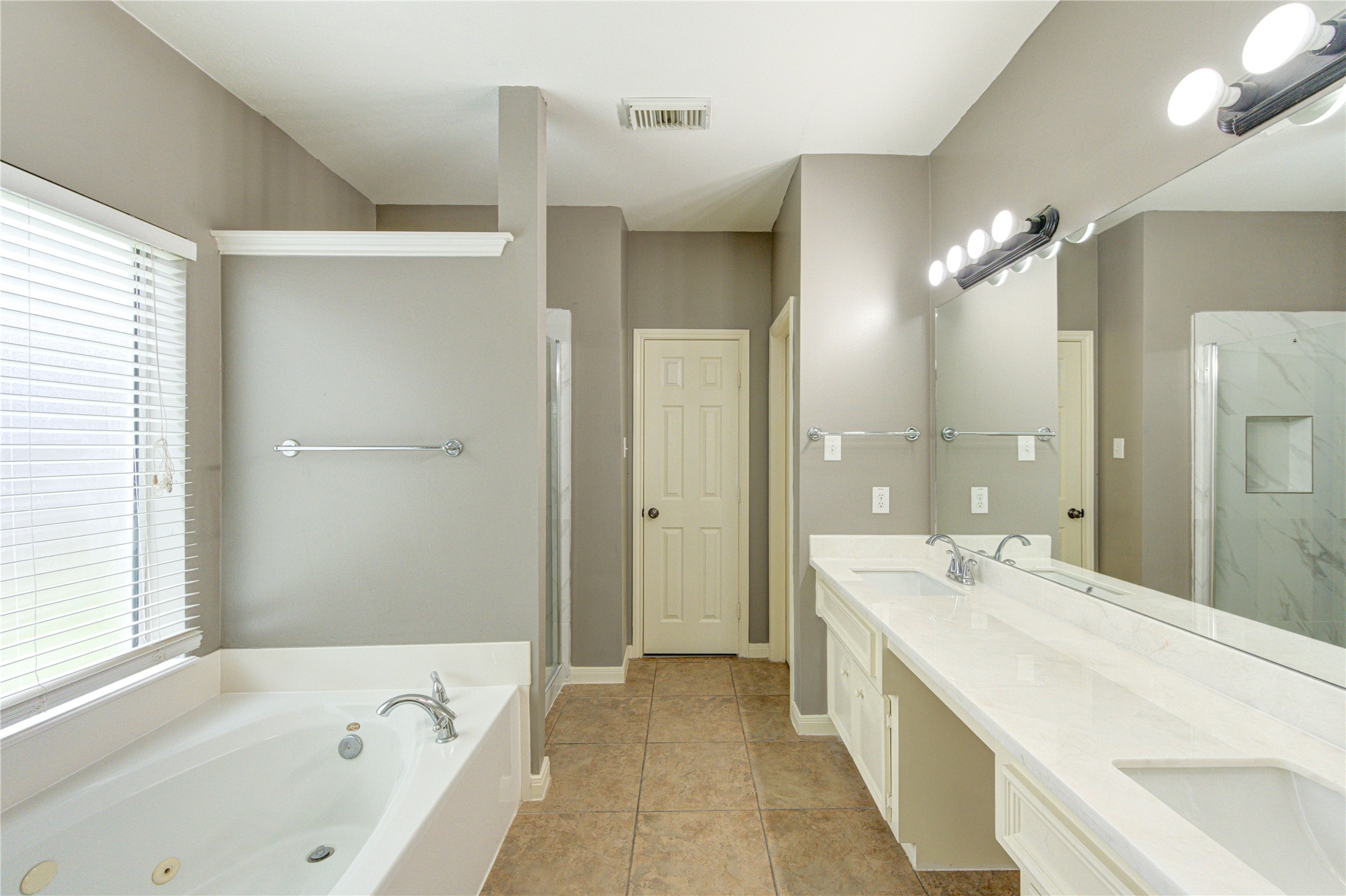 22122 Shady Heath Lane Property Photo 32