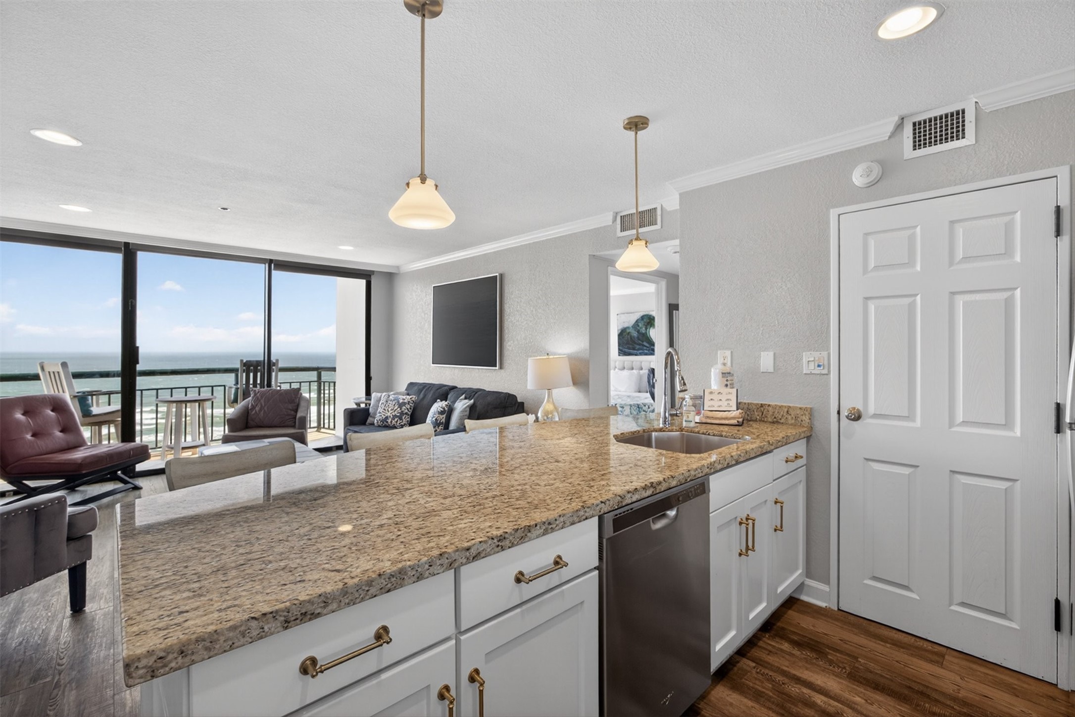 5220 Seawall Boulevard 1536/37 Property Photo 11