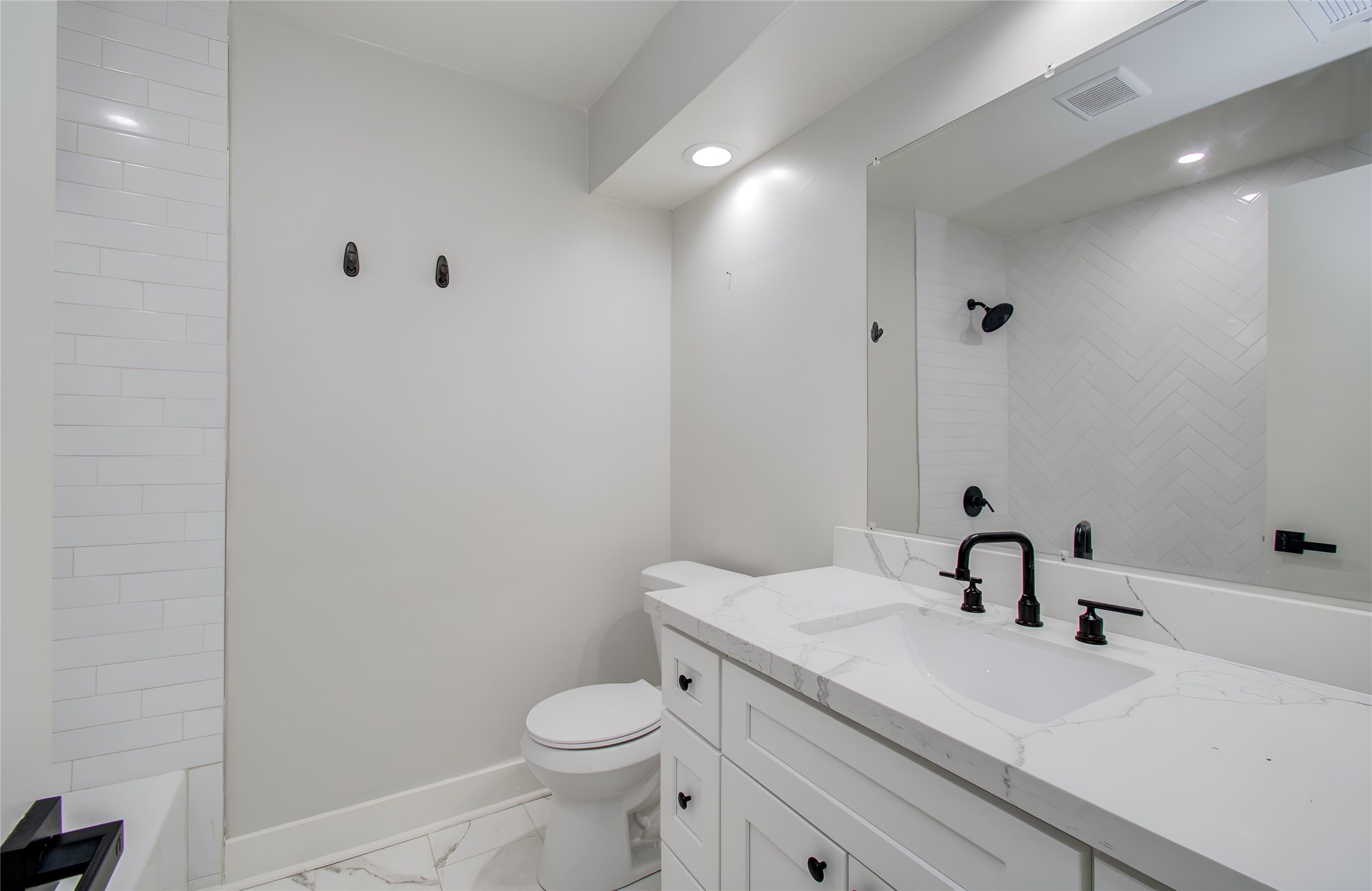 10415 Westray Street Property Photo 33