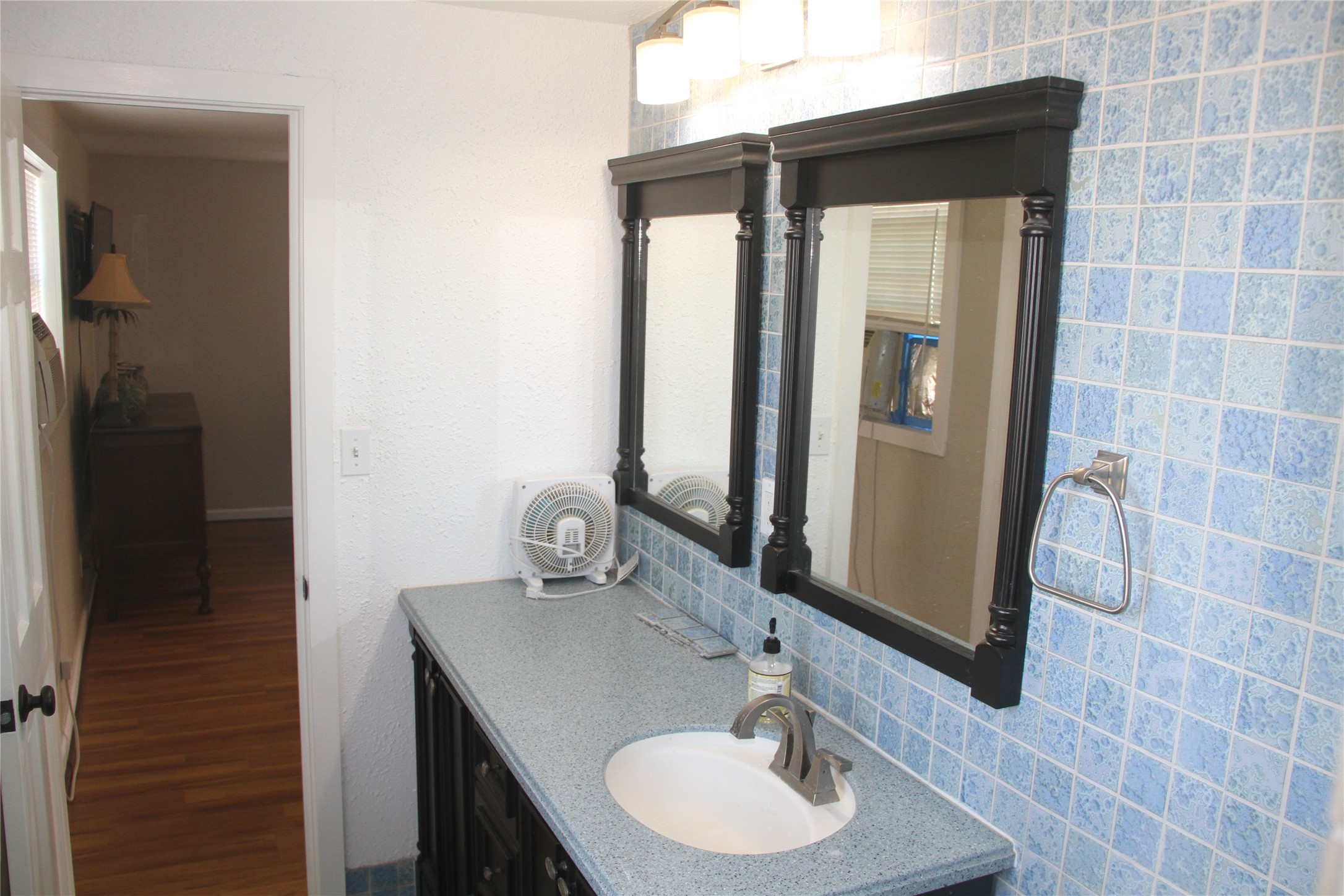 4102 Kent Drive Property Photo 22