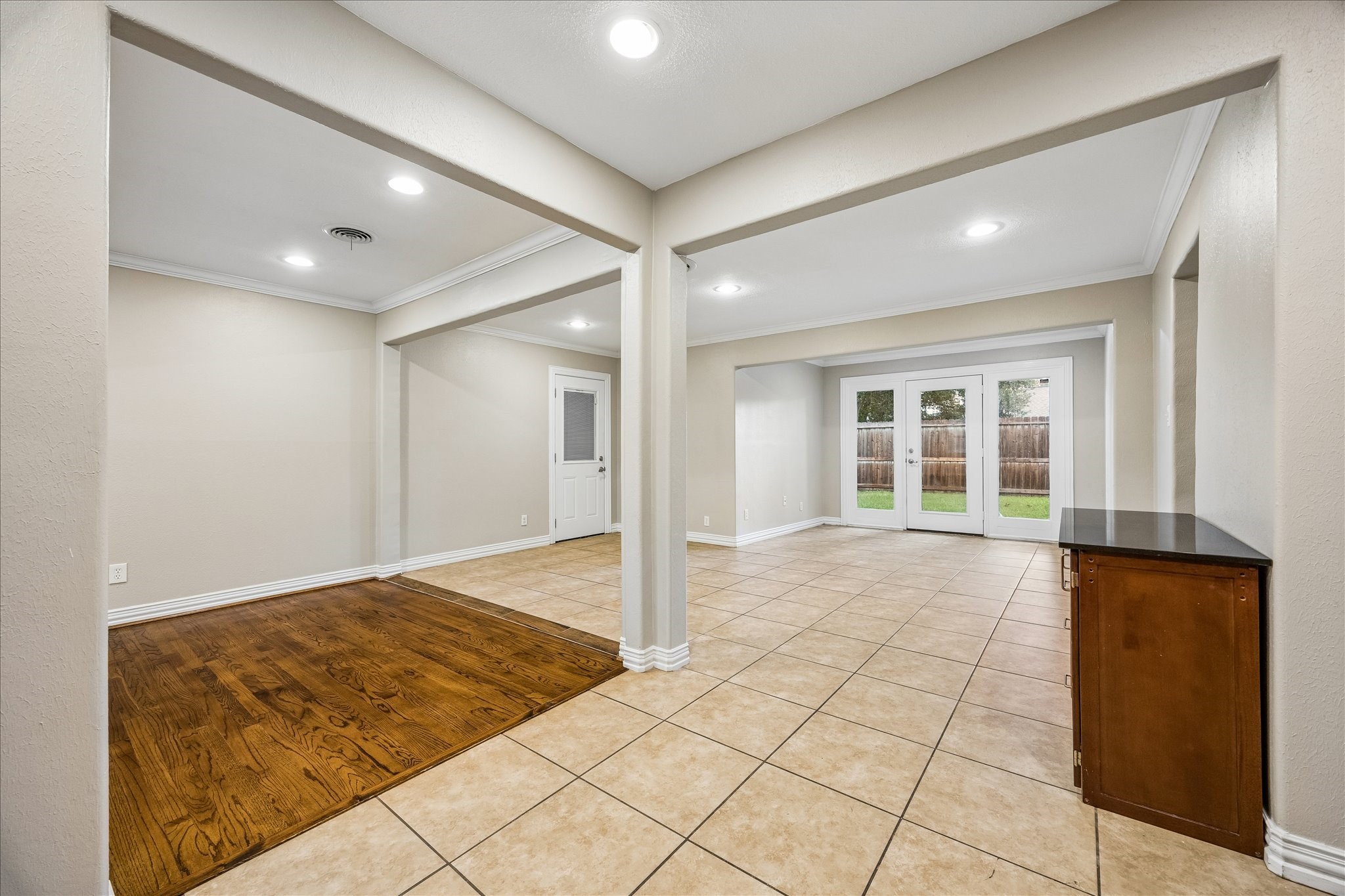 4402 Libbey Lane Property Photo 14