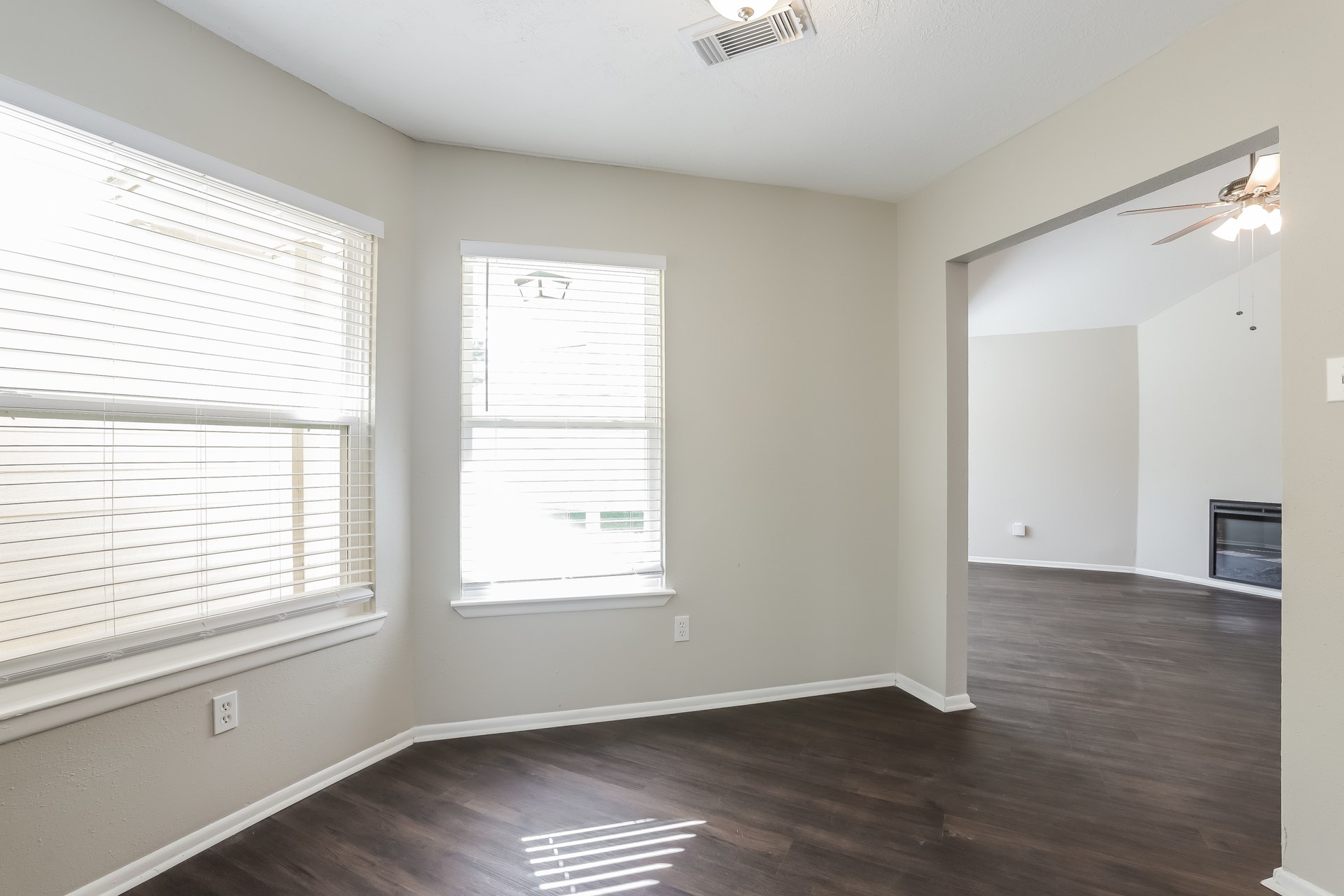 10318 Bushy Creek Drive Property Photo 6