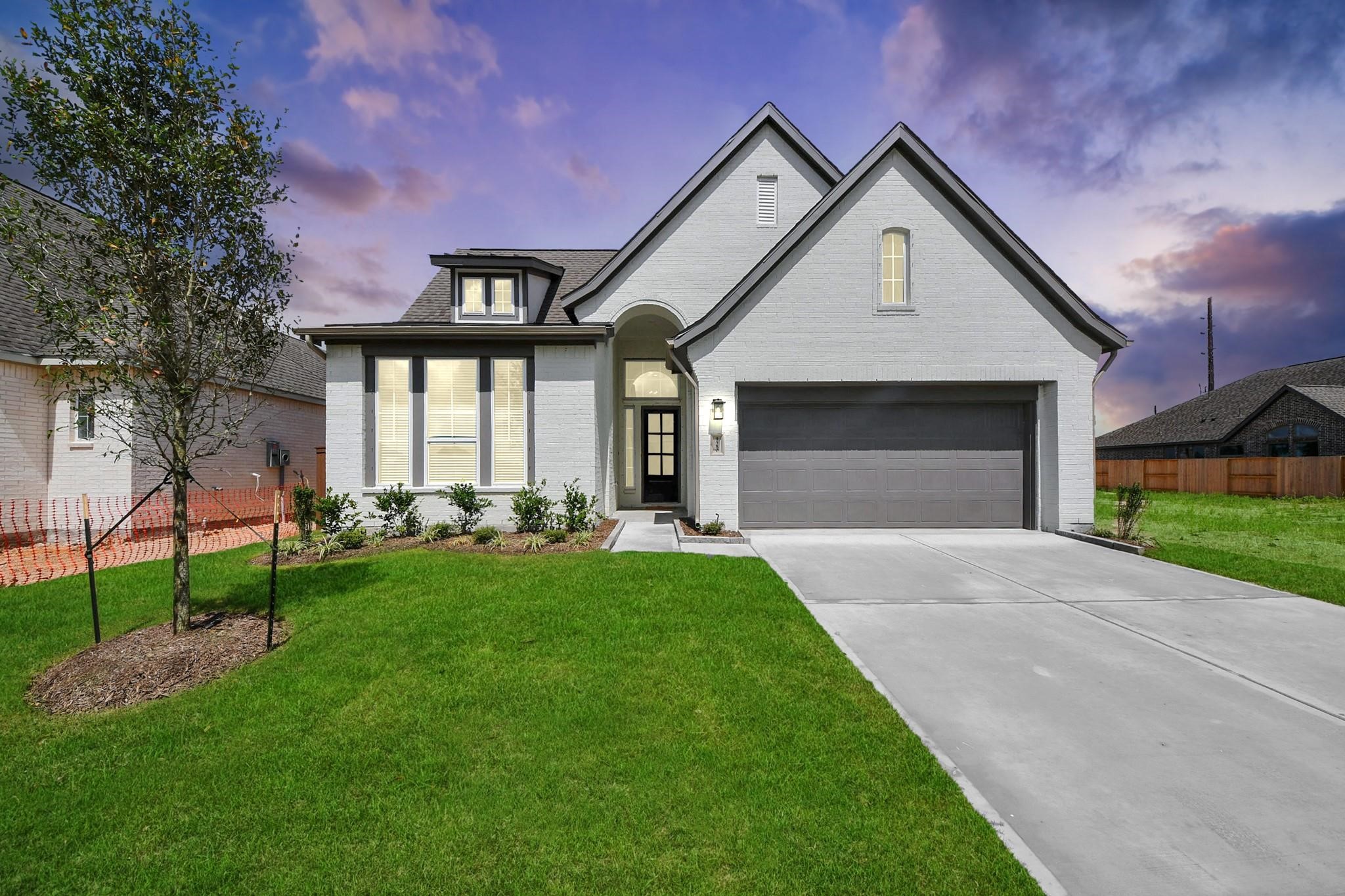 9510 Chateau Hill Property Photo 1