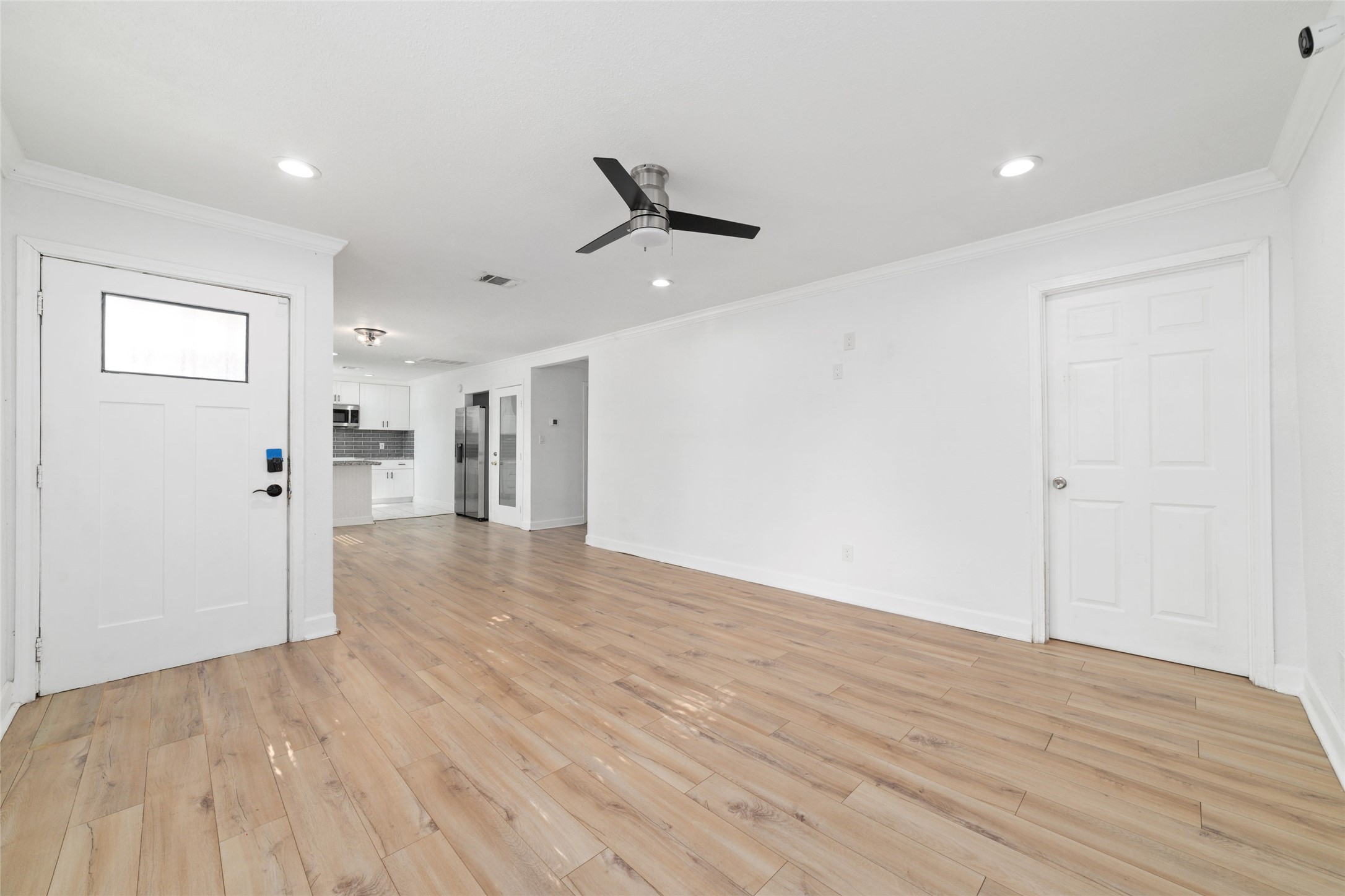7125 Conley Street Property Photo 5