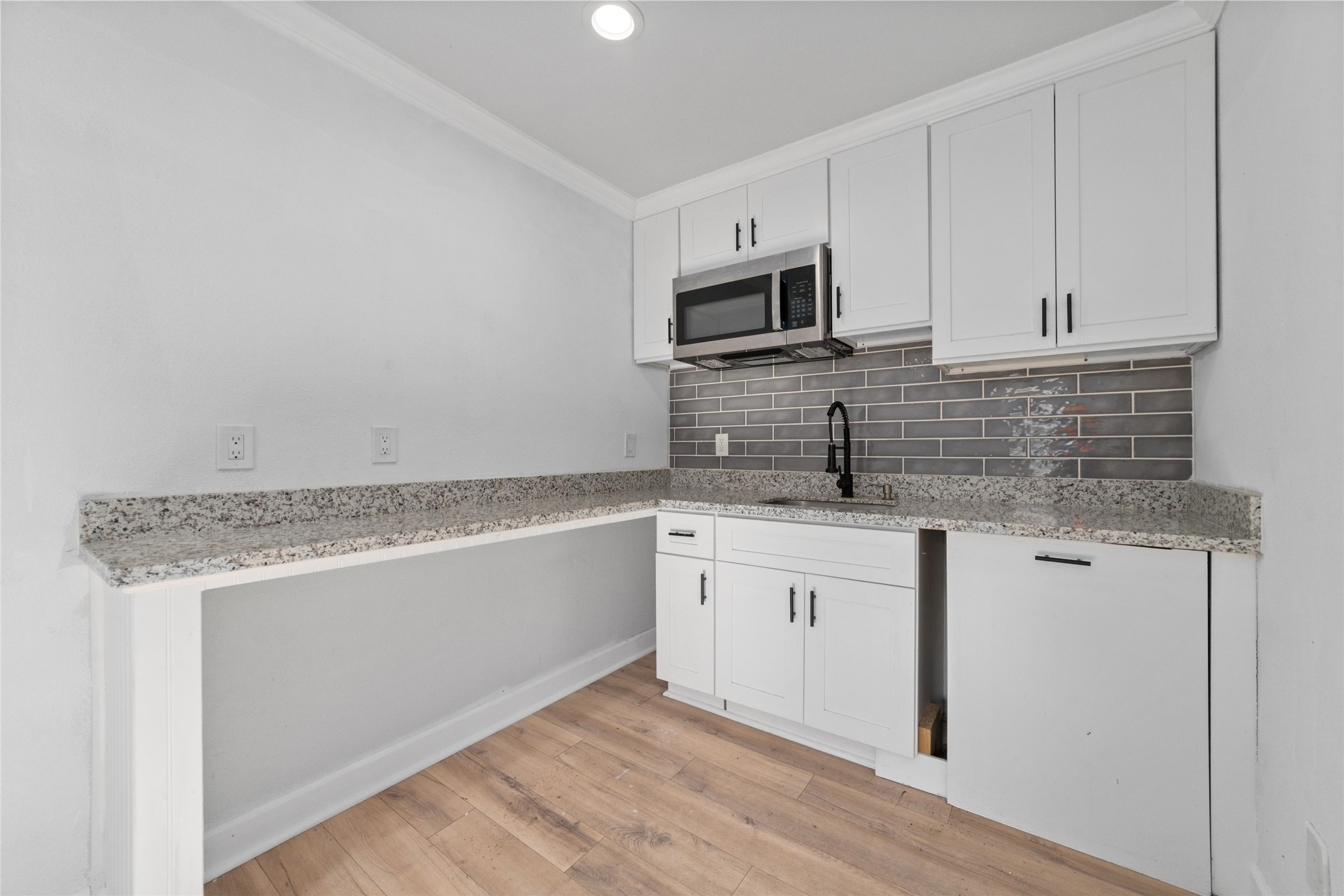 7125 Conley Street Property Photo 24