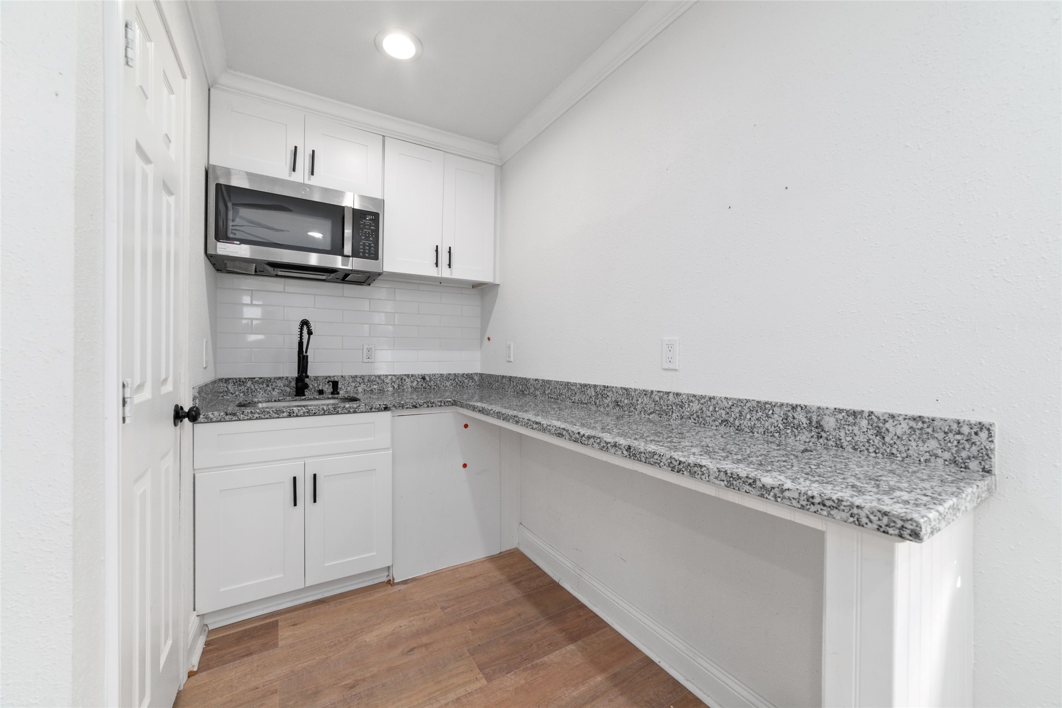 7125 Conley Street Property Photo 28