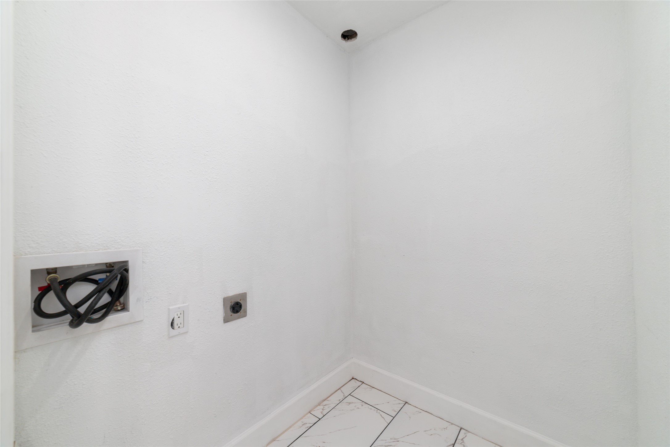7125 Conley Street Property Photo 31