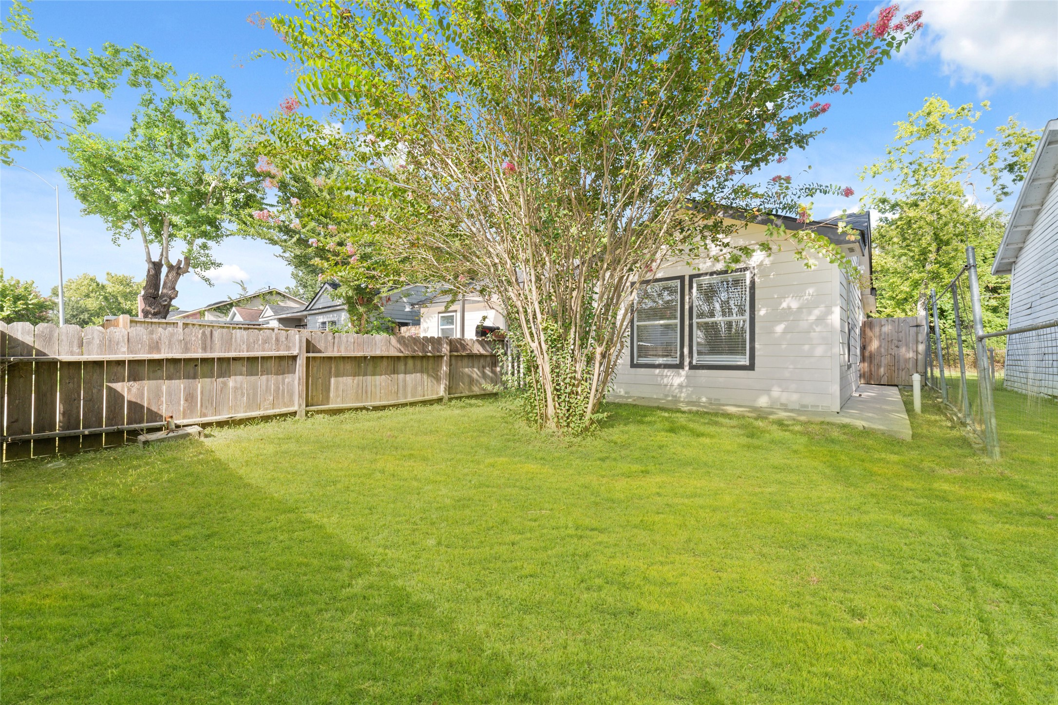 7125 Conley Street Property Photo 32