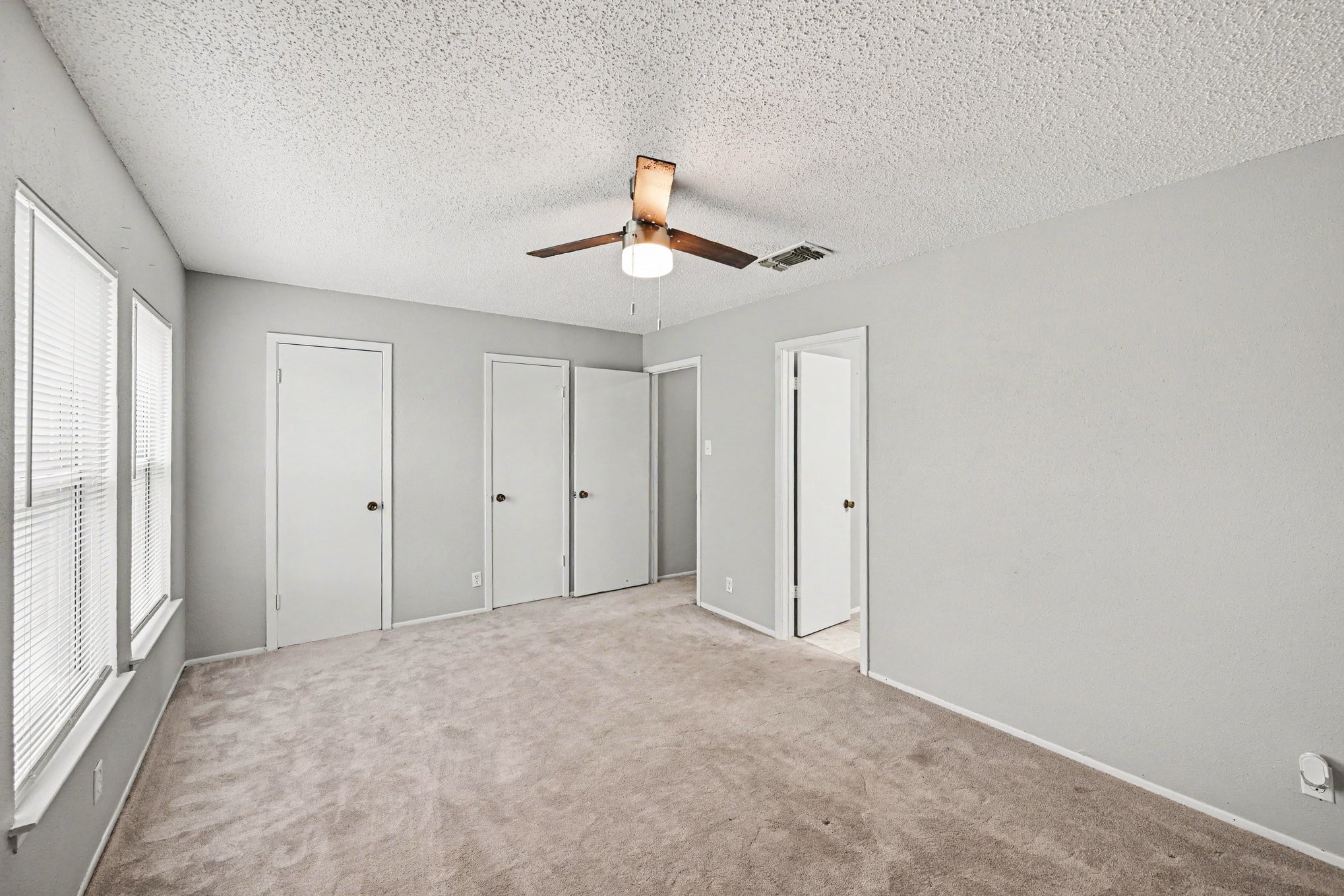 8404 Forest Ridge Drive Property Photo 19