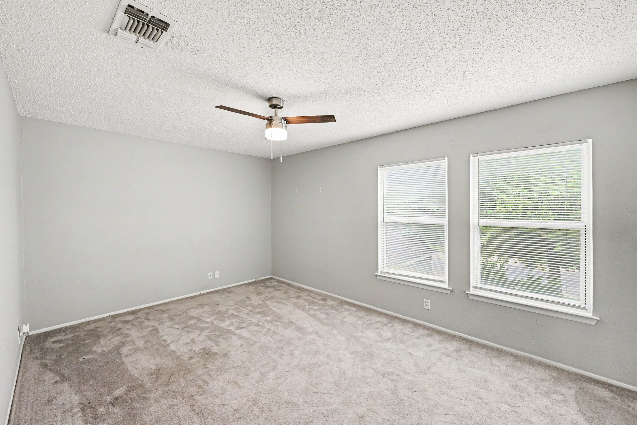 8404 Forest Ridge Drive Property Photo 24