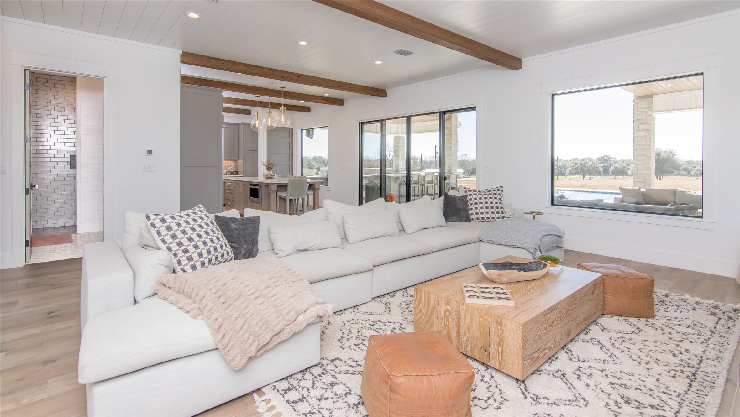 2122 County Road 324 Property Photo 11