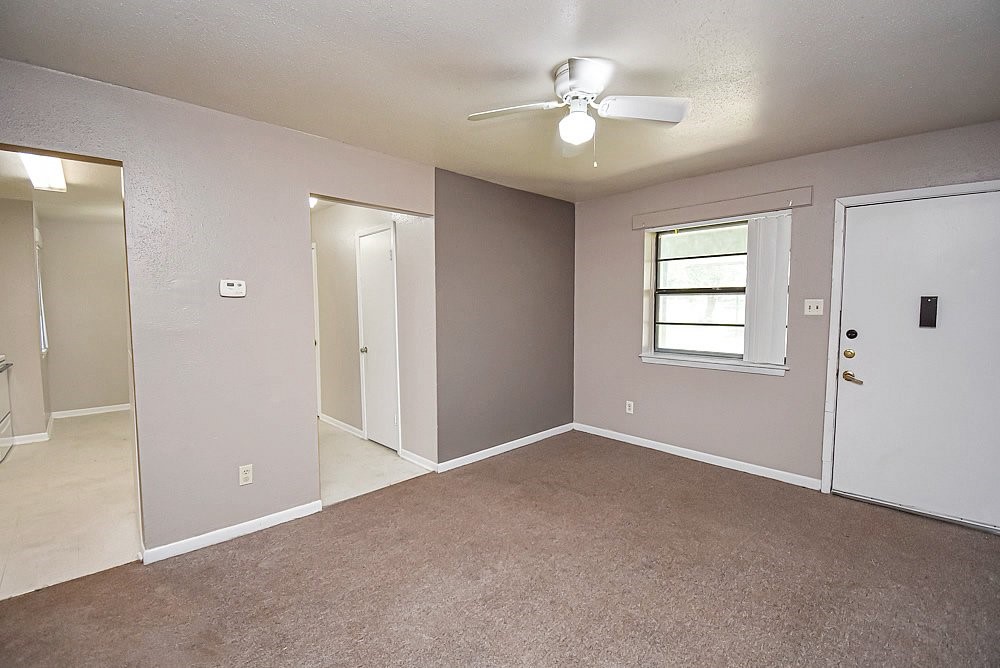 138 Sandpiper Circle Property Photo 7