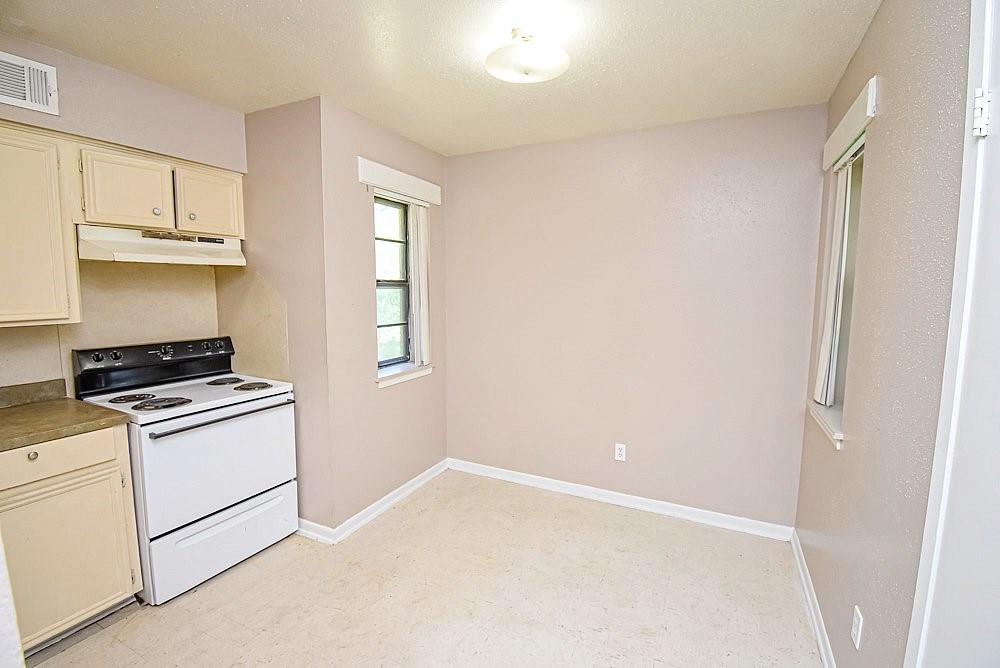 138 Sandpiper Circle Property Photo 9