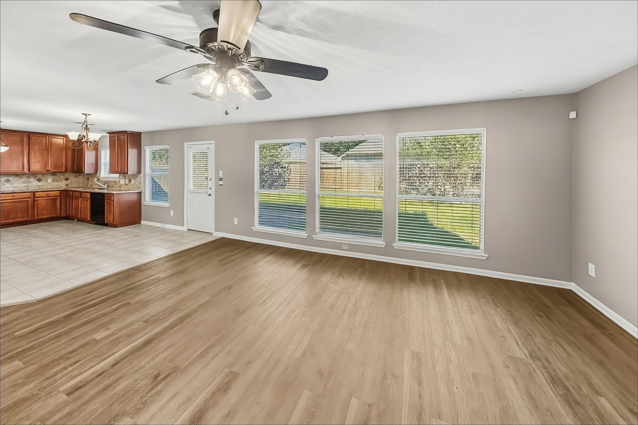 8514 Owen Lake Court Property Photo 4