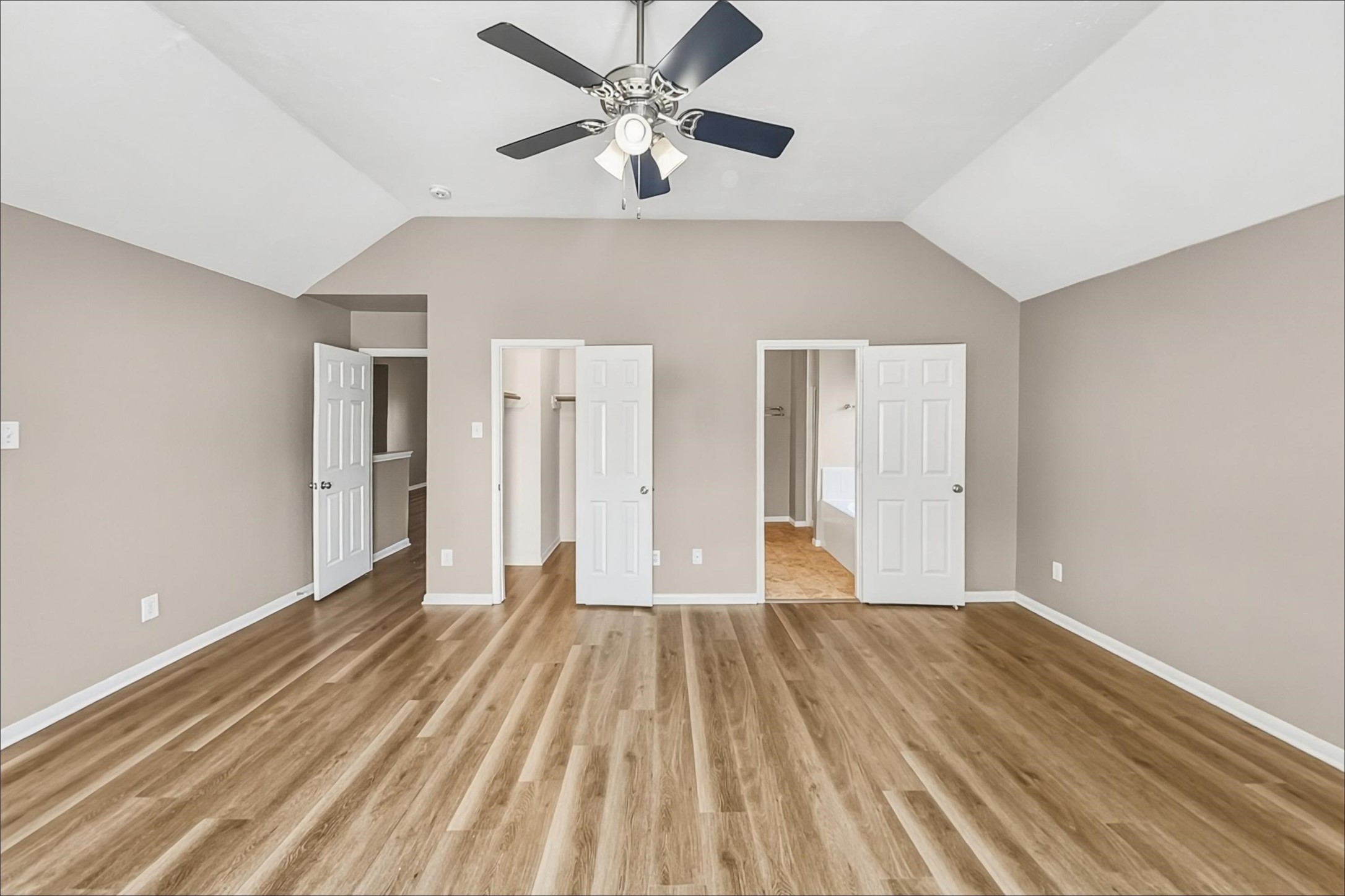 8514 Owen Lake Court Property Photo 11