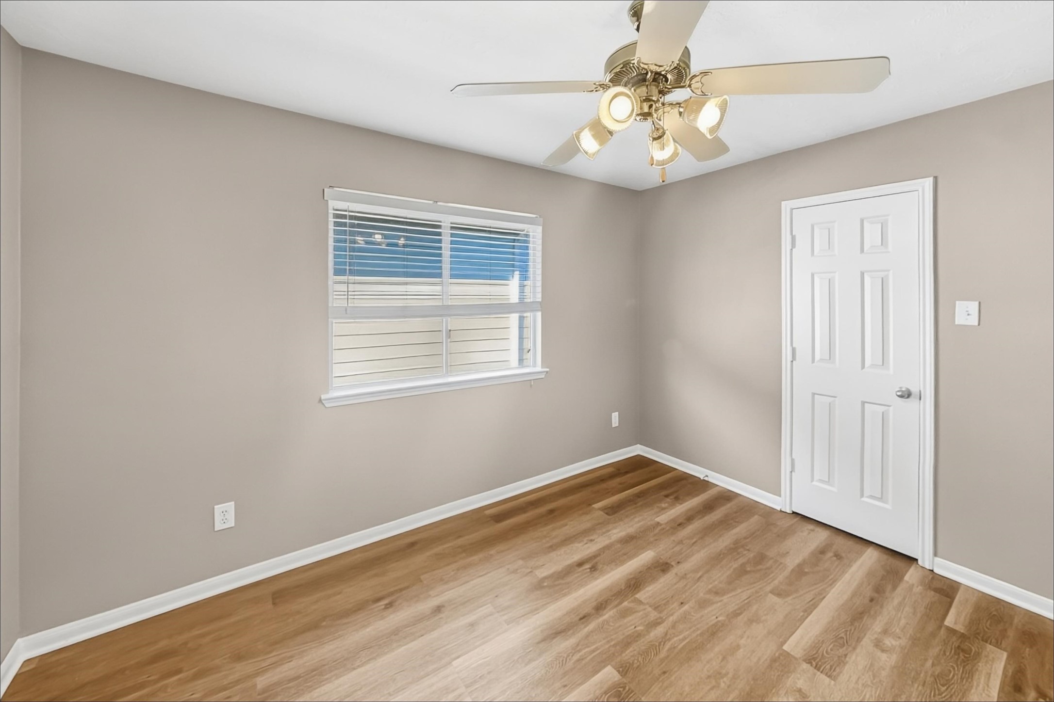 8514 Owen Lake Court Property Photo 19