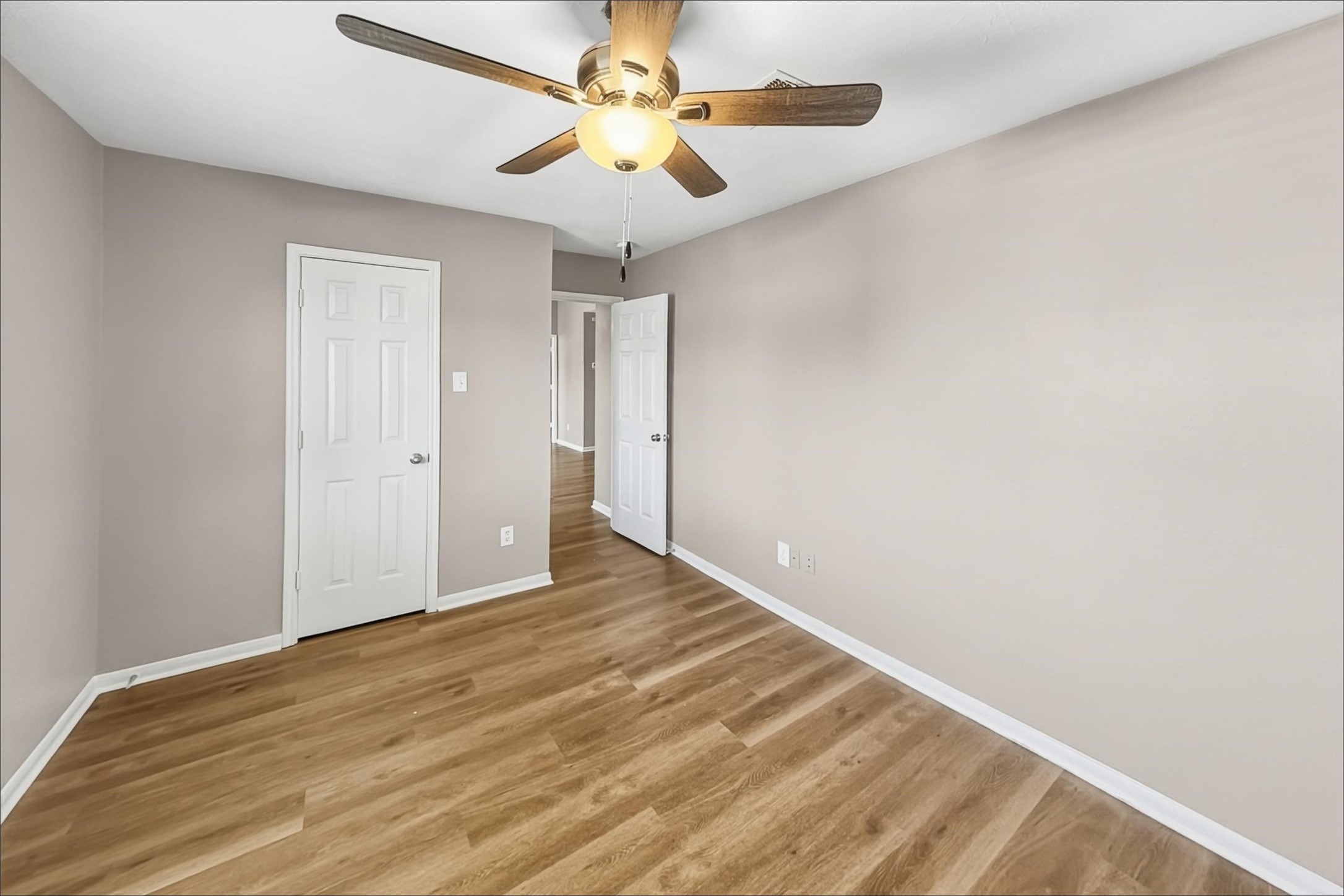 8514 Owen Lake Court Property Photo 20