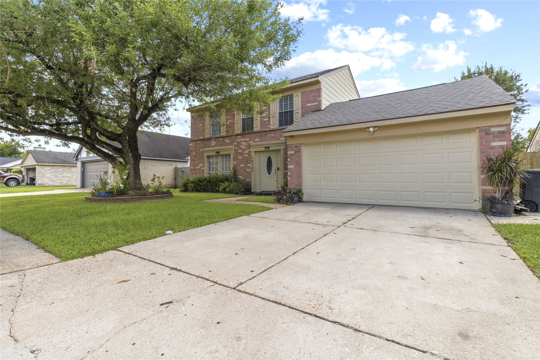 13423 Bridgewalk Lane Property Photo 2