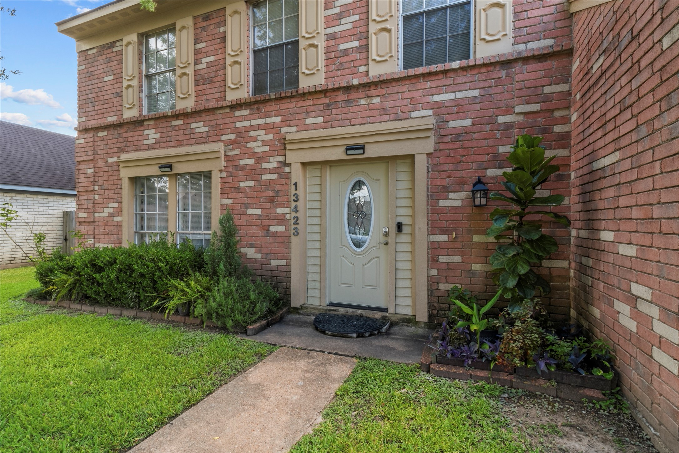 13423 Bridgewalk Lane Property Photo 3