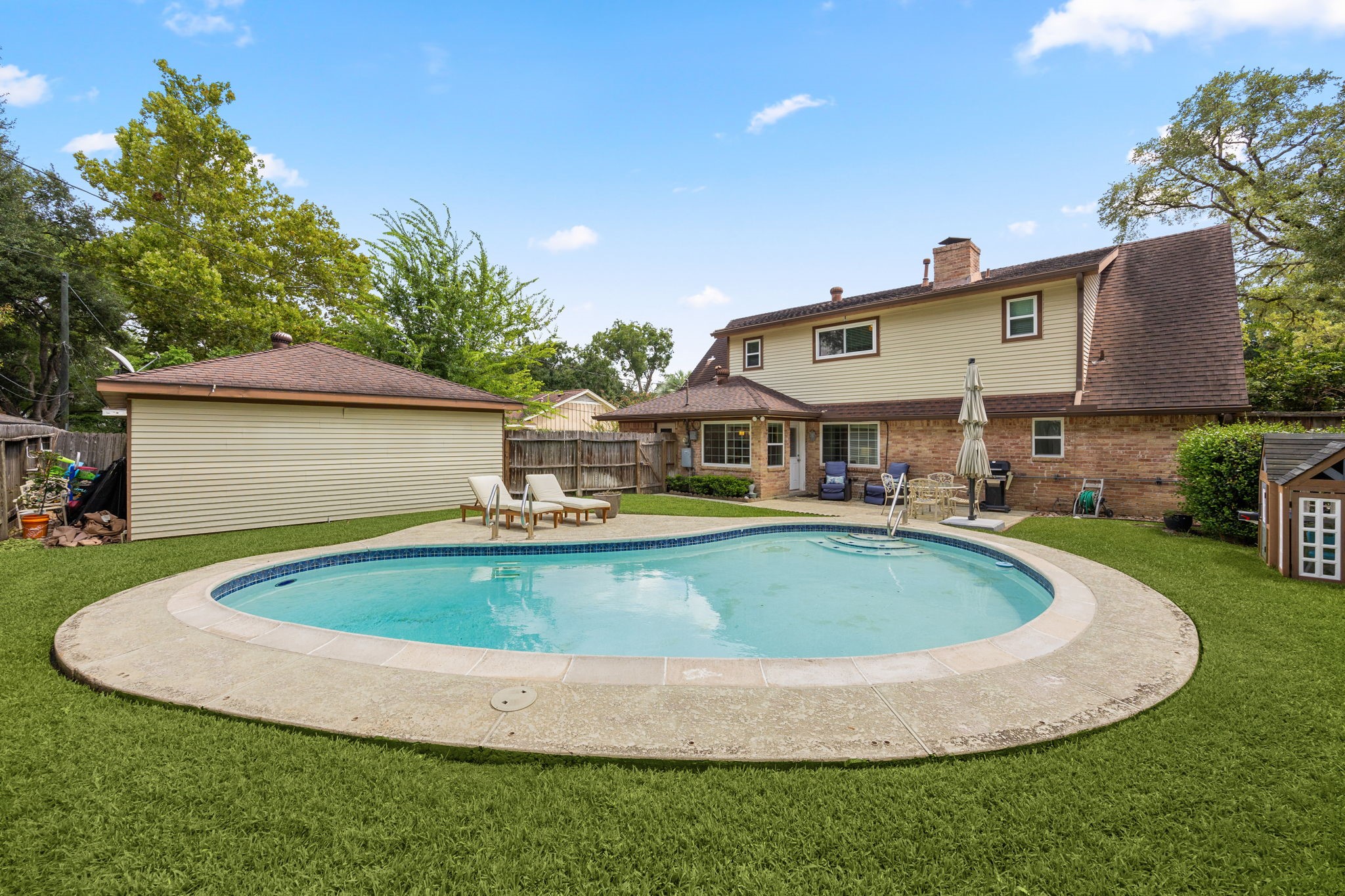 12514 Hazelwood Lane Property Photo 34
