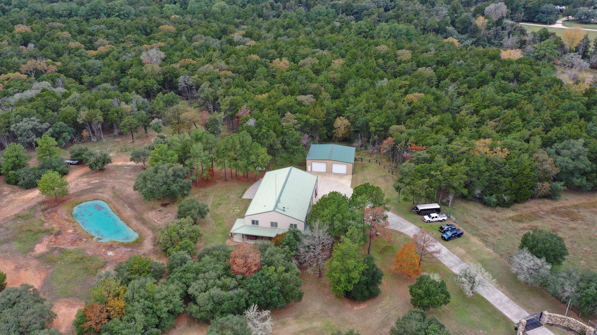 1080 Frelsburg Road Property Photo 1