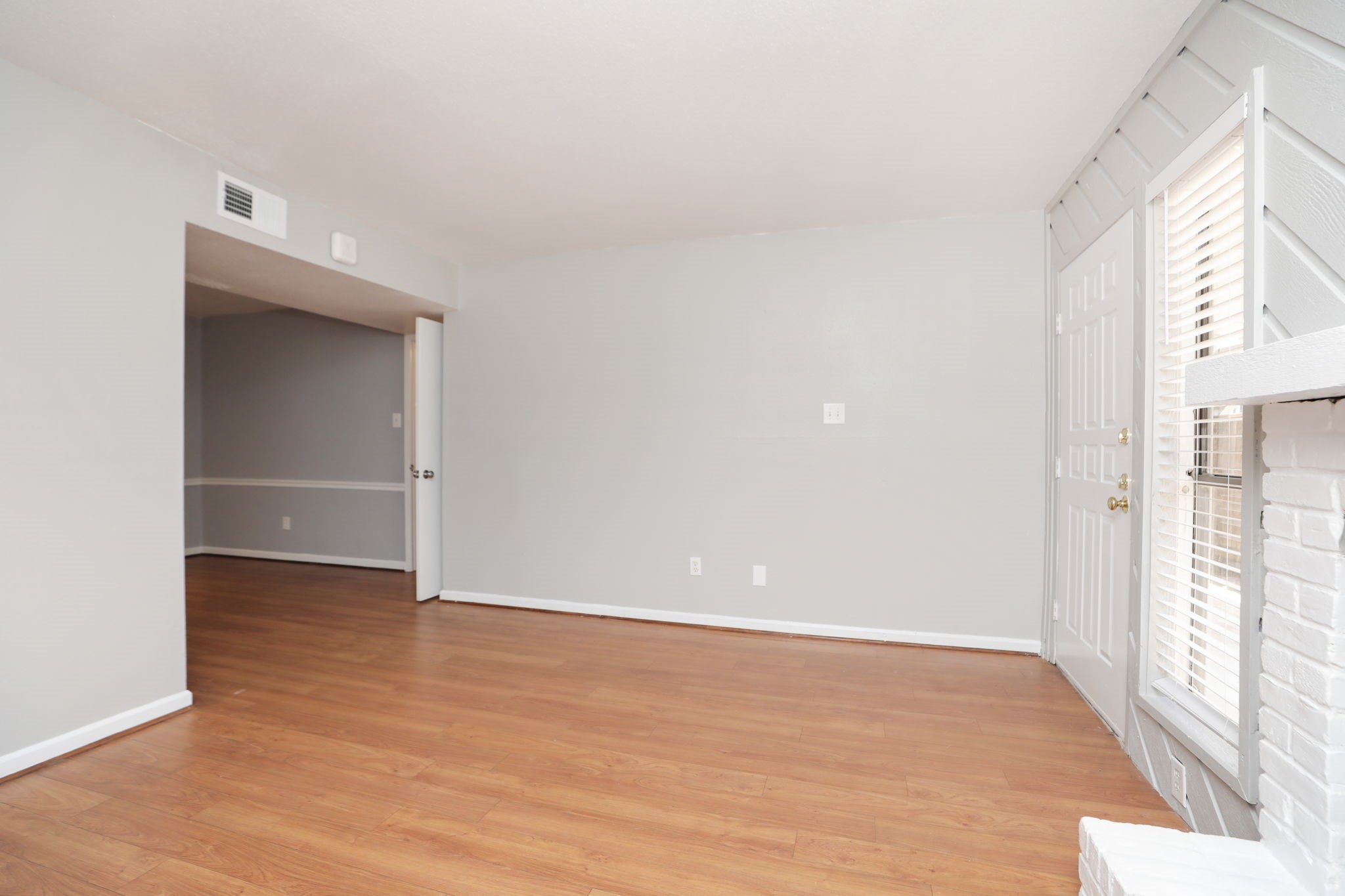 2100 Wilcrest Drive 127 Property Photo 7