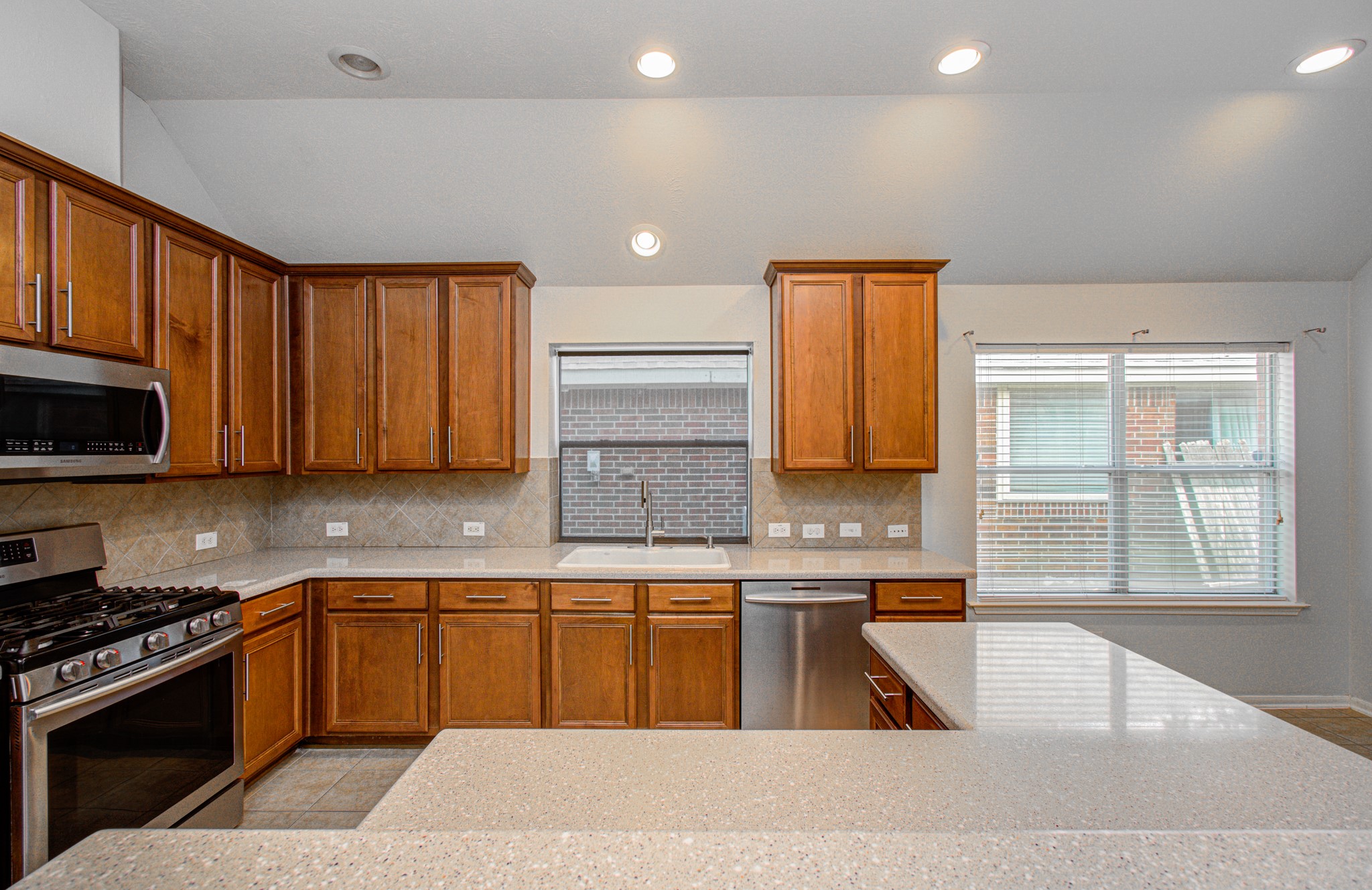 21922 Catoosa Drive Property Photo 14
