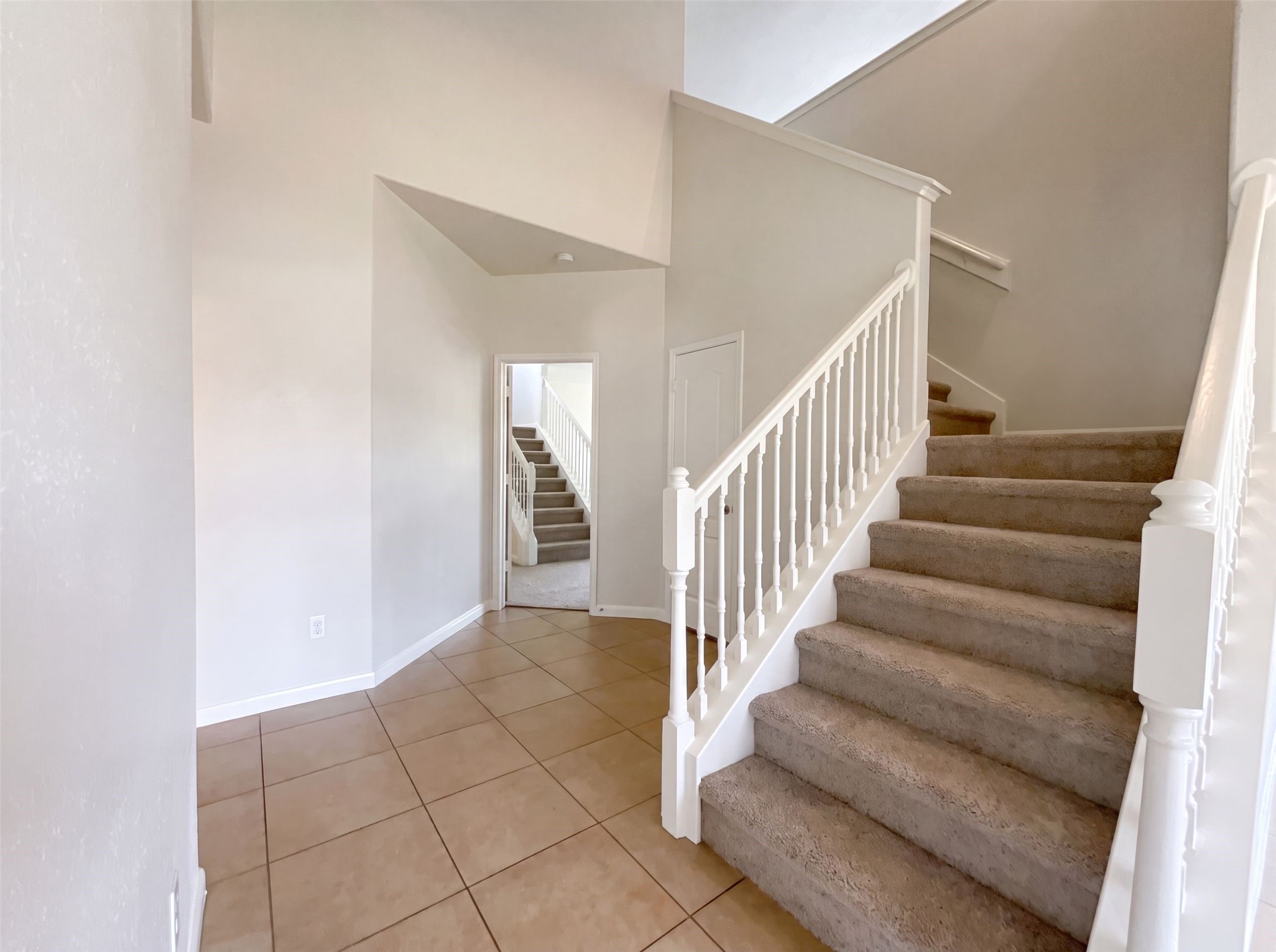 2806 Legends Knoll Drive Property Photo 11