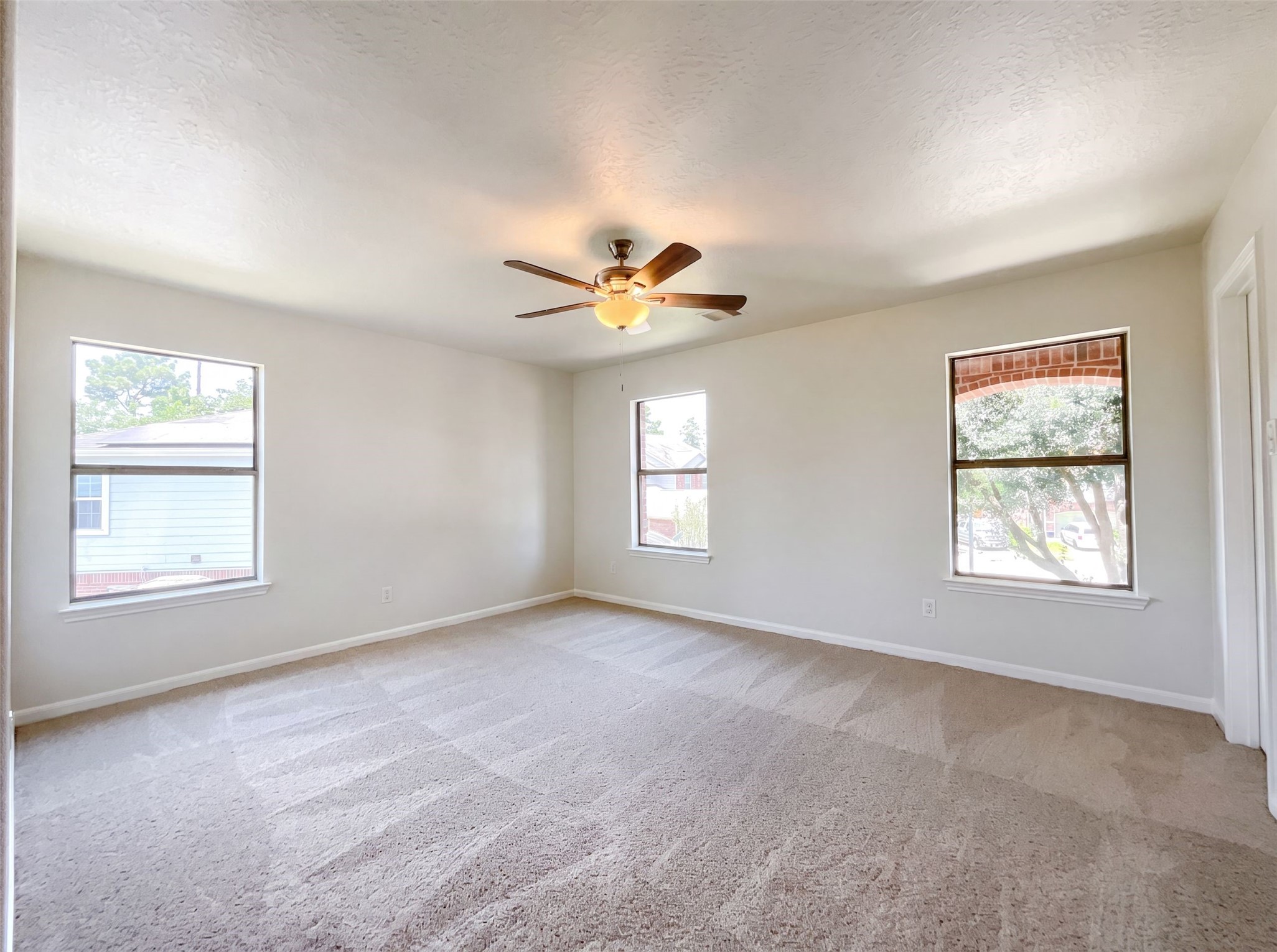 2806 Legends Knoll Drive Property Photo 15