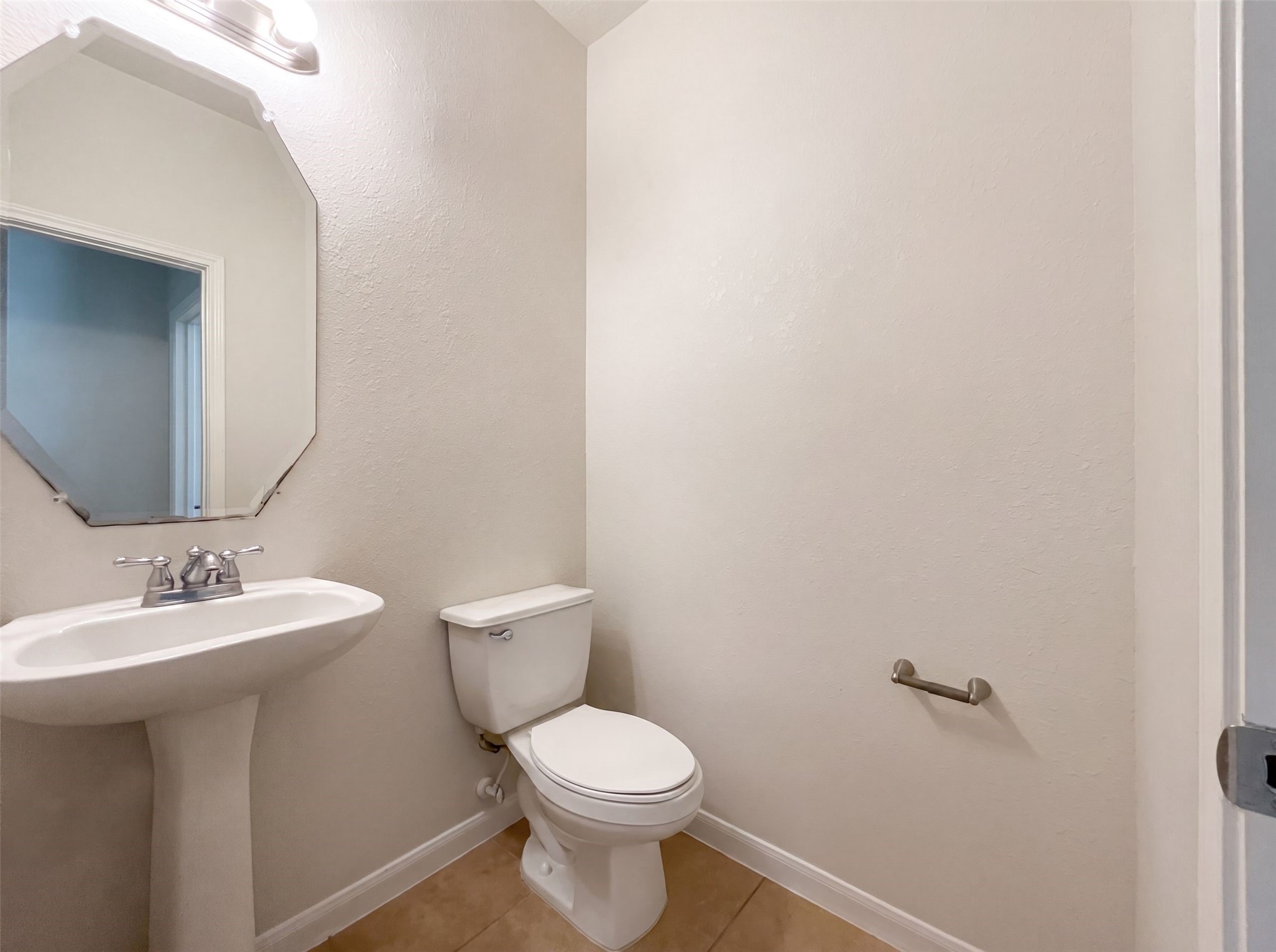 2806 Legends Knoll Drive Property Photo 16