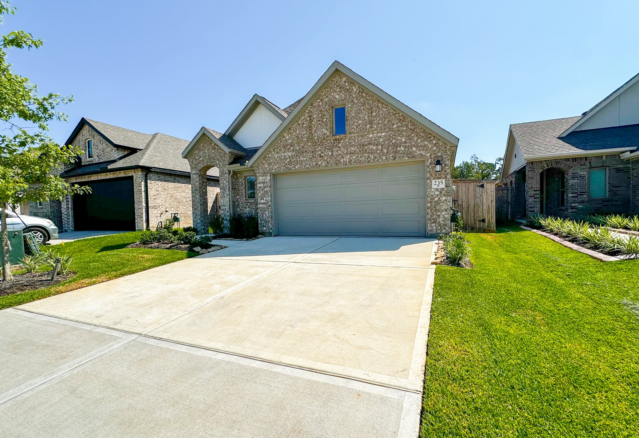 235 Navasota Narrows Way Property Photo 30