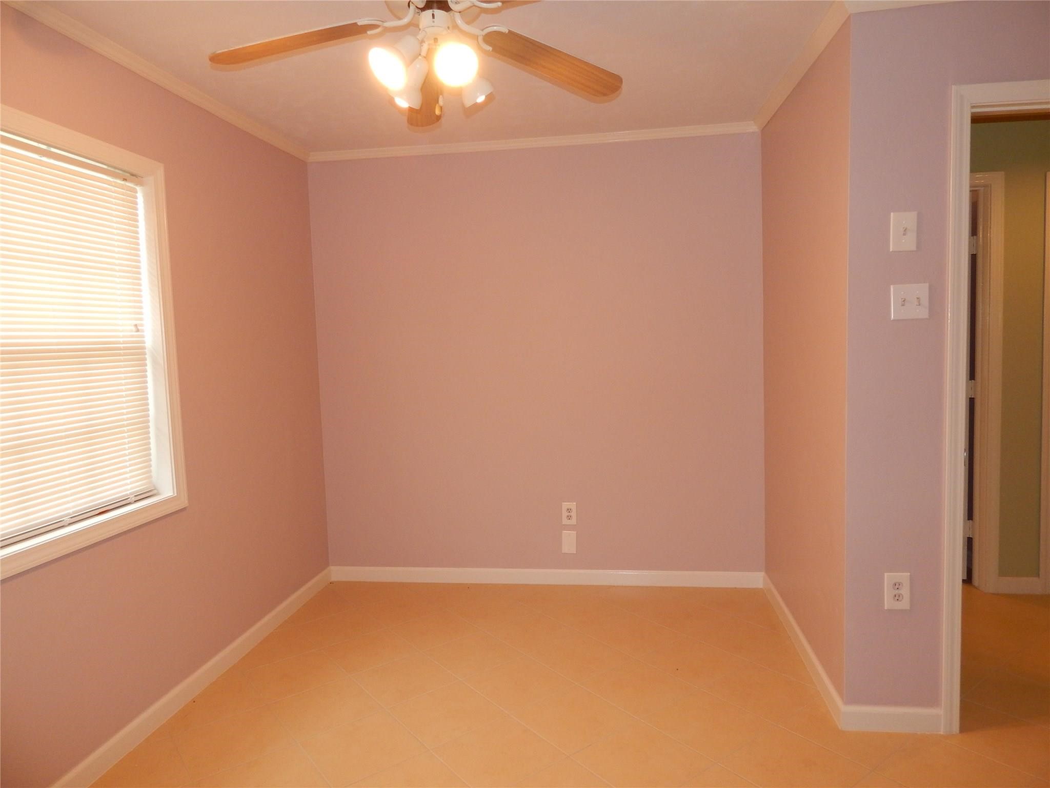 1305 Jennifer Lane Property Photo 6