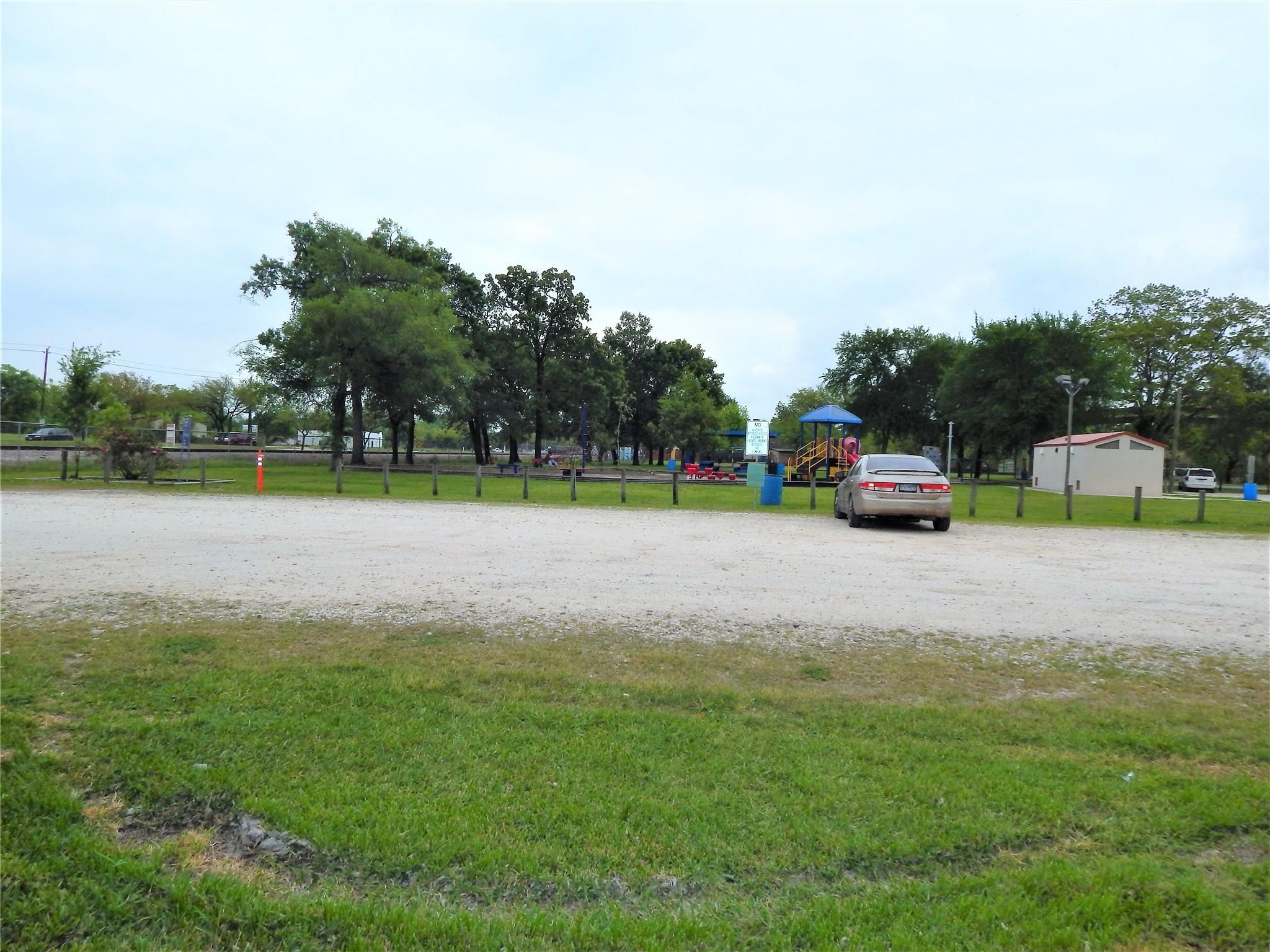 1305 Jennifer Lane Property Photo 10