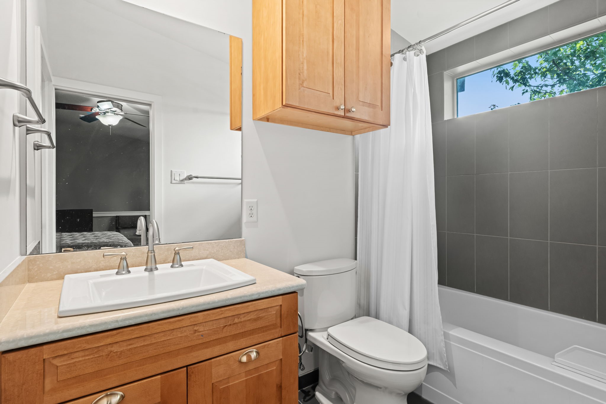 1820 Palm Street Property Photo 20