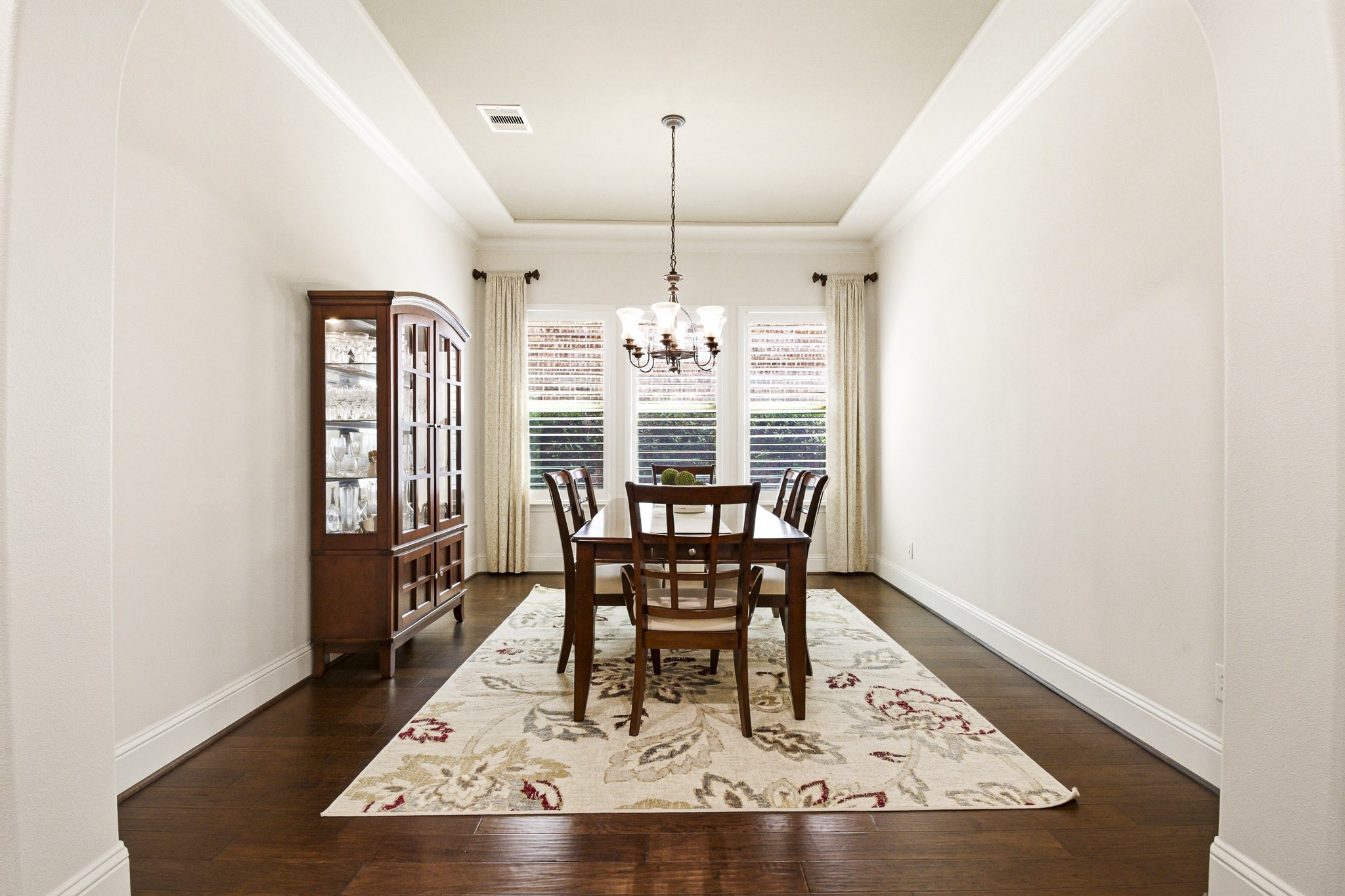 115 Sanibel Crest Place Property Photo 14