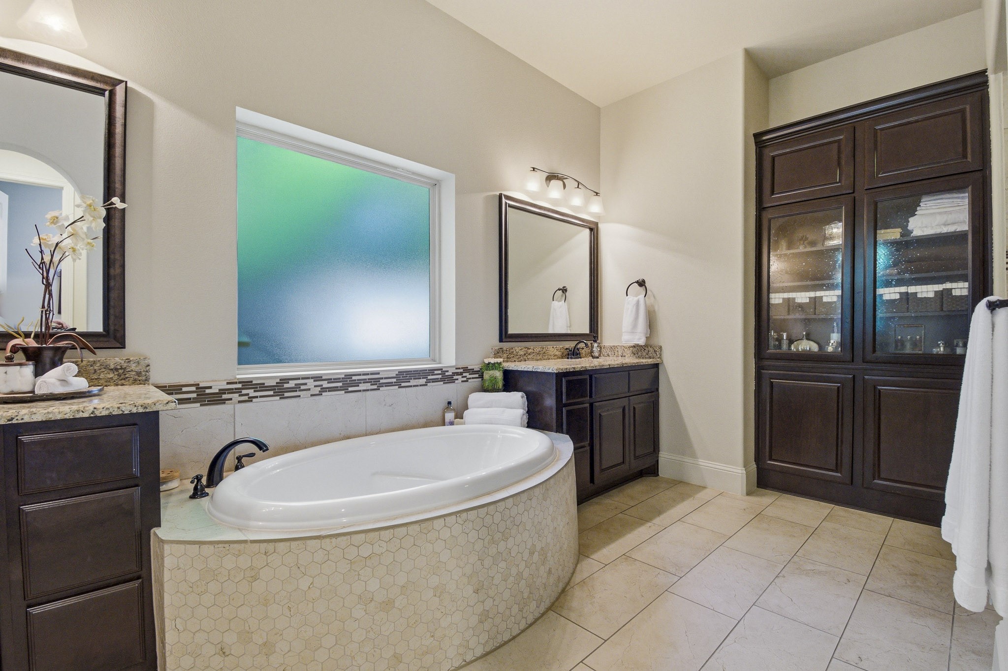 115 Sanibel Crest Place Property Photo 30