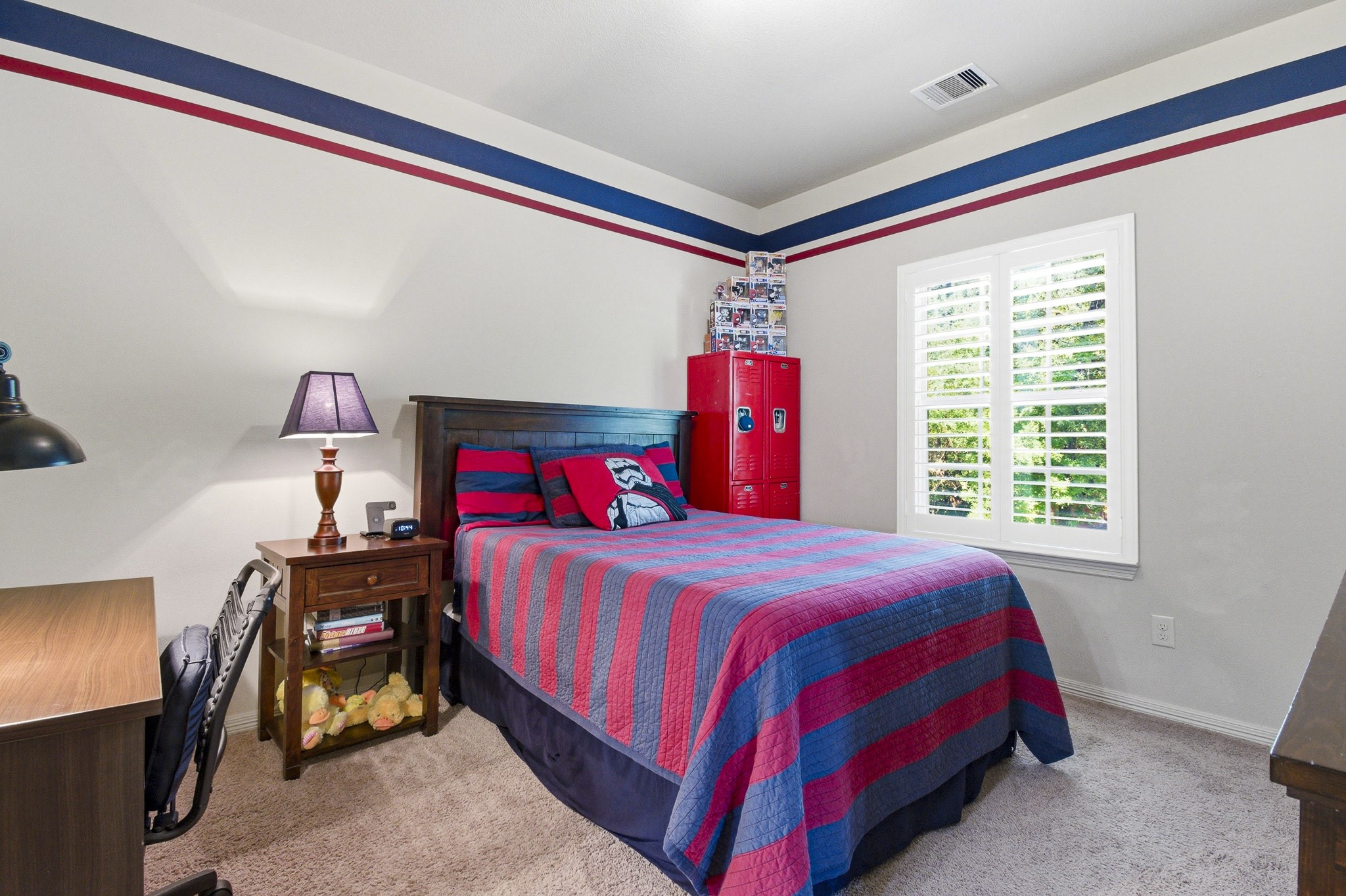 115 Sanibel Crest Place Property Photo 38