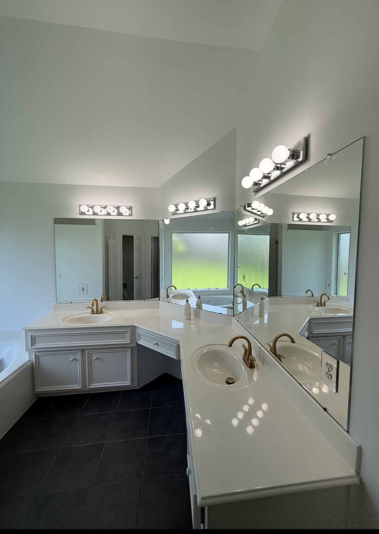 7506 Opal Hill Lane Property Photo 20